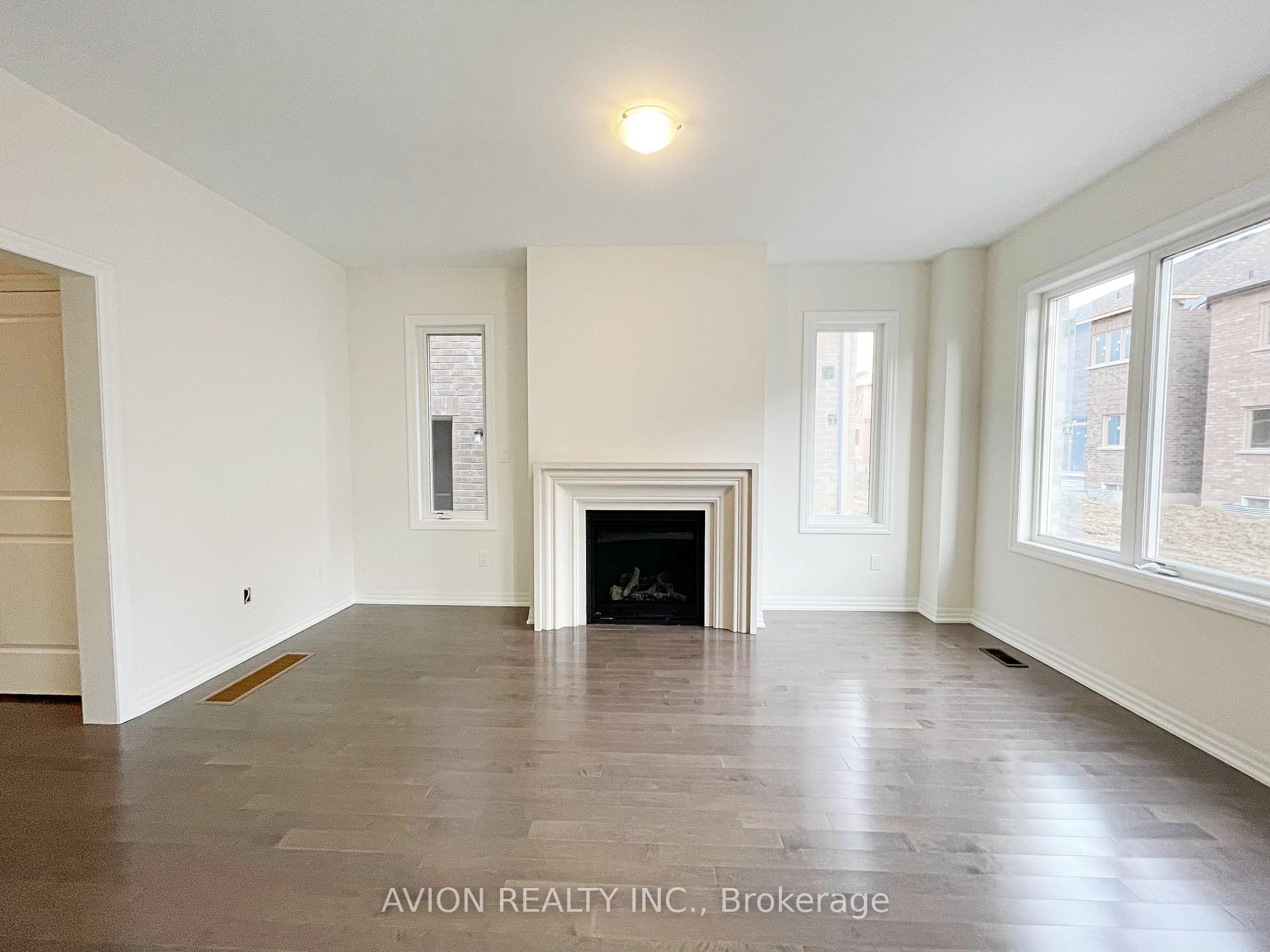 Photo 4 of 70 Crofting Crescent, Markham, Wismer — HOMEH