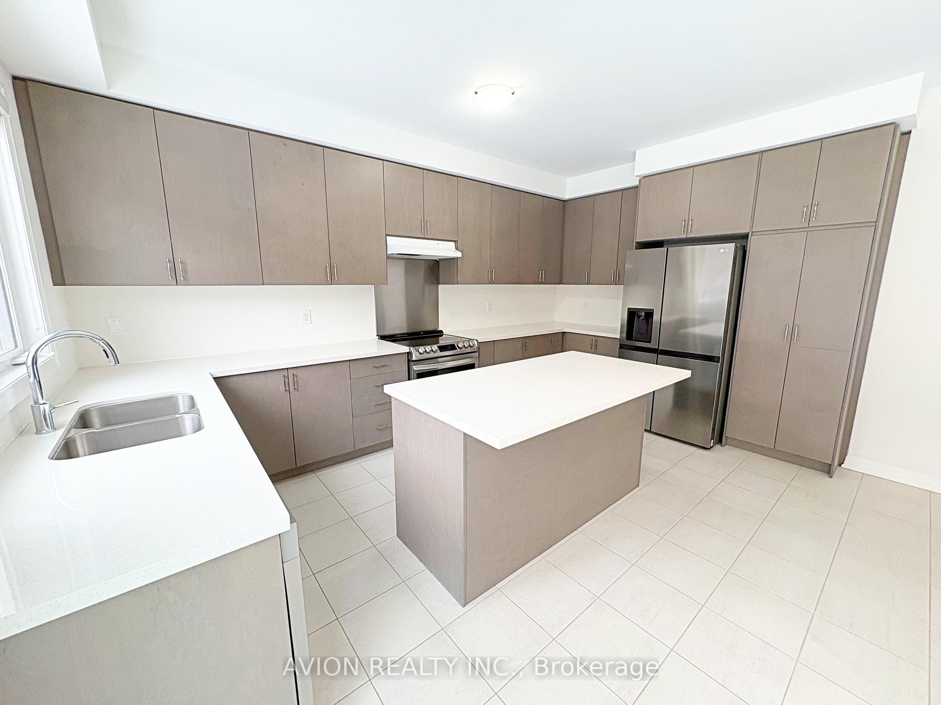 Photo 6 of 70 Crofting Crescent, Markham, Wismer — HOMEH