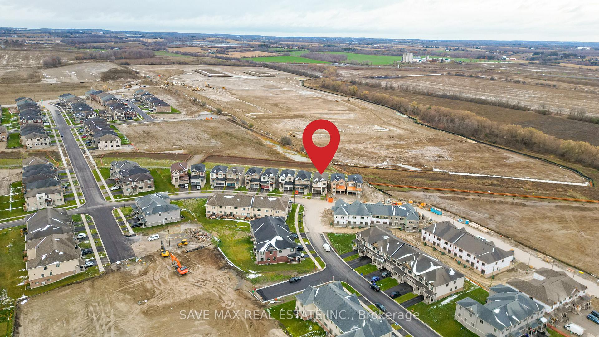Photo 3 of 1462 Wheatcroft Drive, Oshawa, Kedron — HOMEH