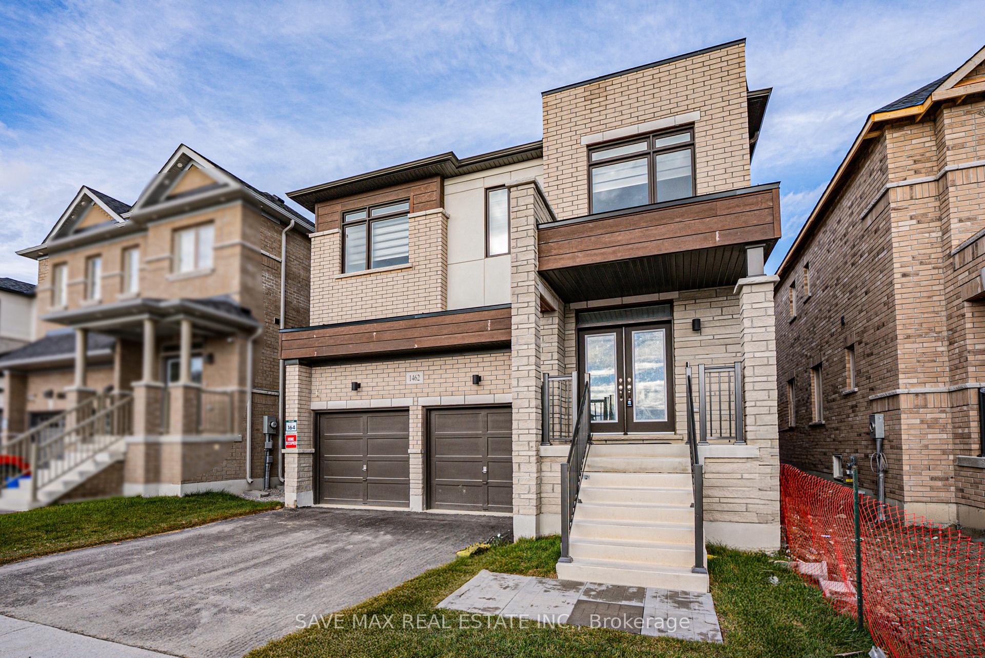 Photo 4 of 1462 Wheatcroft Drive, Oshawa, Kedron — HOMEH