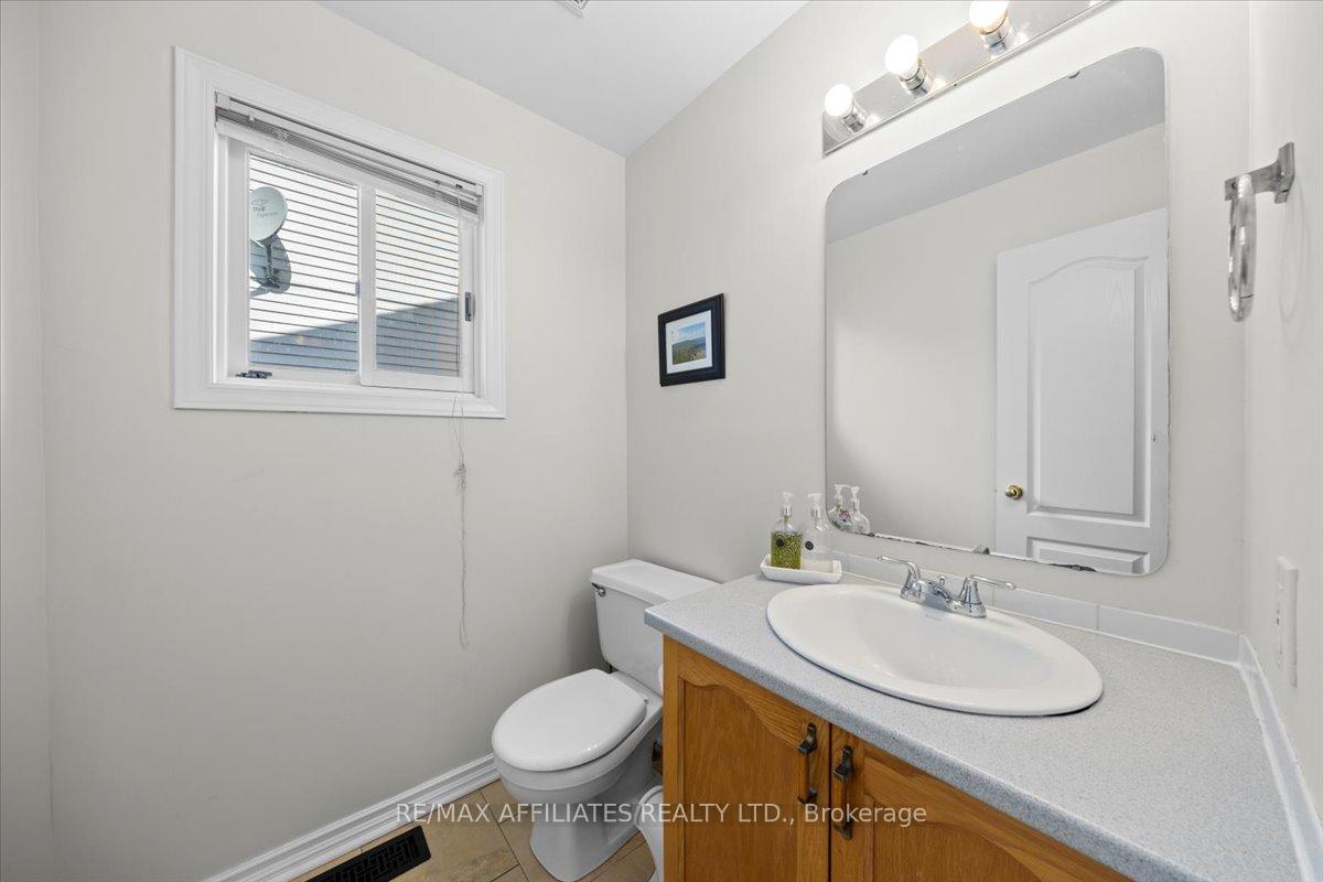 Photo 22 of 2055 Rolling Brook Drive, Ottawa, Chapel Hill South - Orleans Village — HOMEH