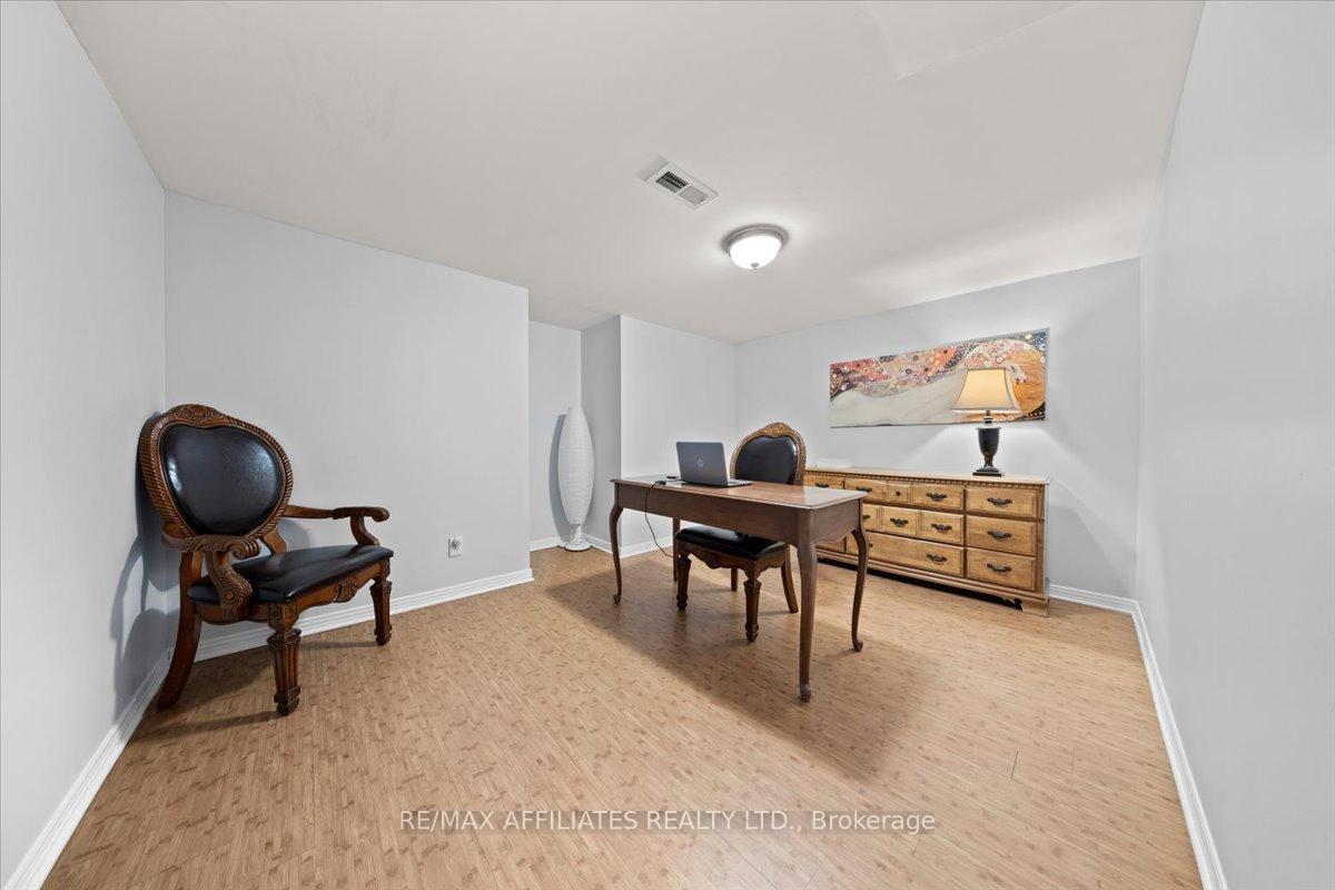 Photo 38 of 2055 Rolling Brook Drive, Ottawa, Chapel Hill South - Orleans Village — HOMEH