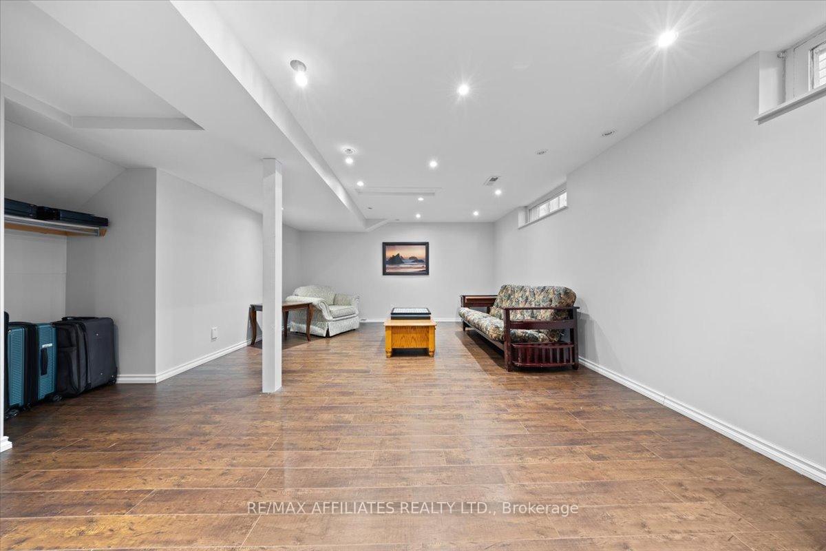Photo 39 of 2055 Rolling Brook Drive, Ottawa, Chapel Hill South - Orleans Village — HOMEH