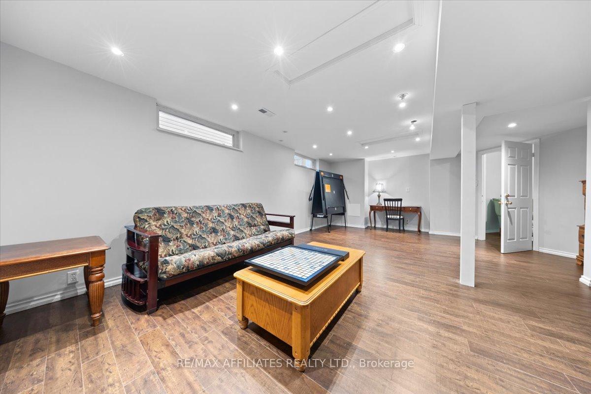 Photo 40 of 2055 Rolling Brook Drive, Ottawa, Chapel Hill South - Orleans Village — HOMEH