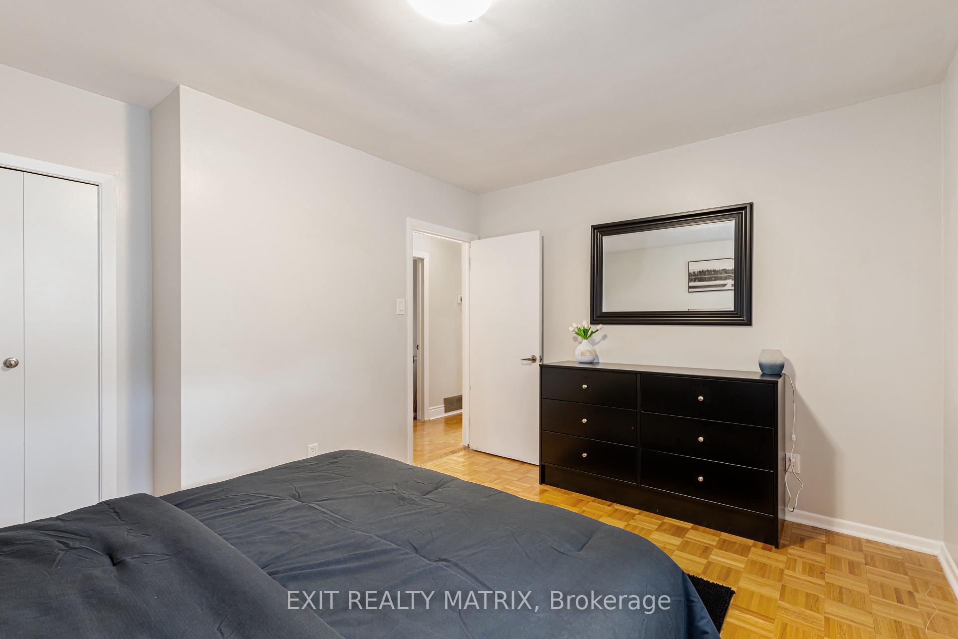 Photo 15 of Unit A, 848 Willow Avenue, Ottawa, Chatelaine Village — HOMEH