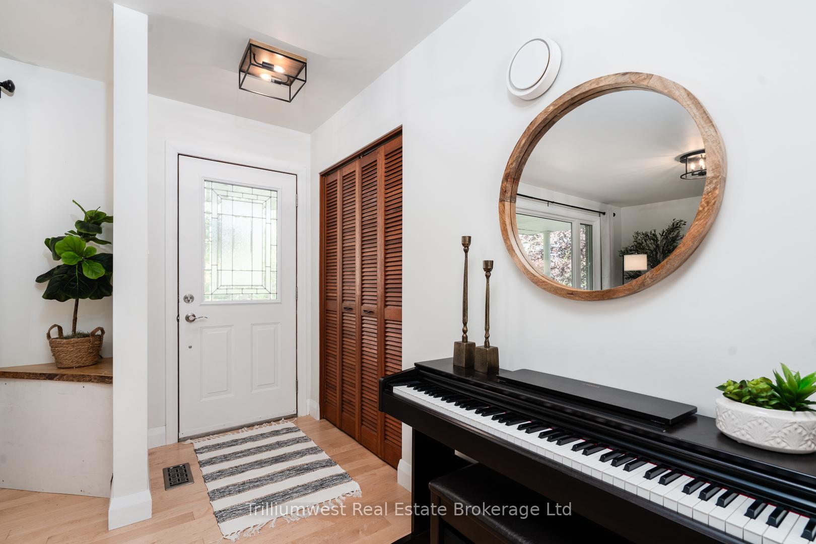 Photo 10 of 8688 164 Road, North Perth, Wallace — HOMEH