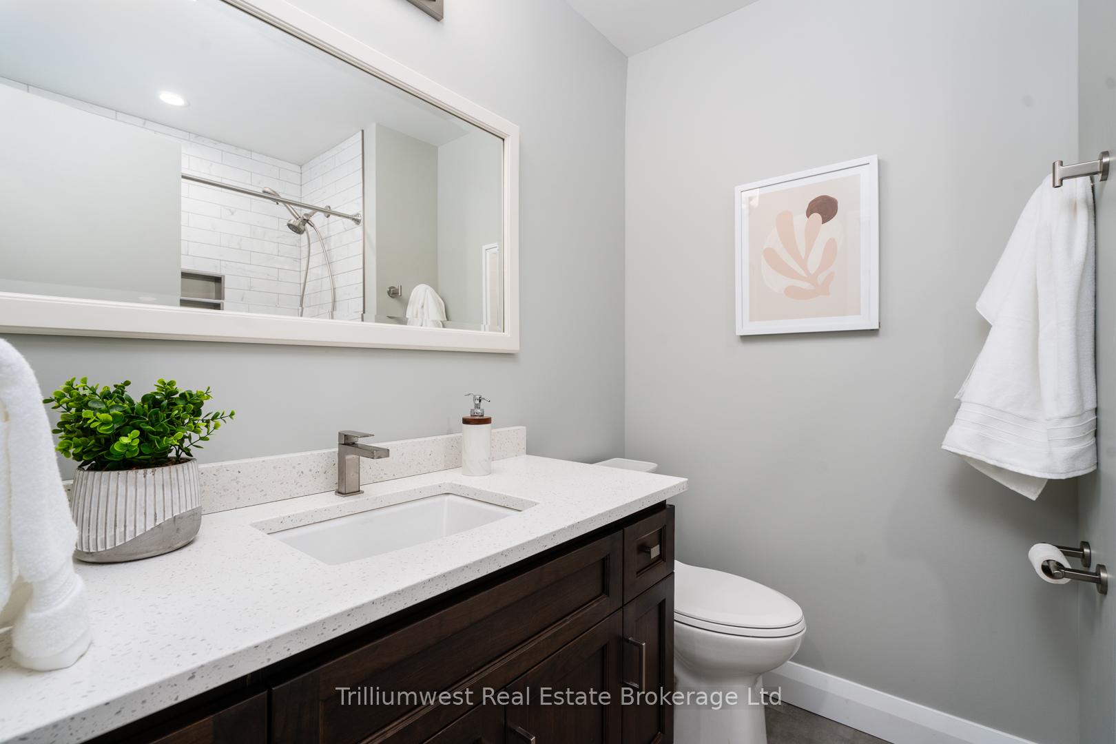 Photo 17 of 8688 164 Road, North Perth, Wallace — HOMEH