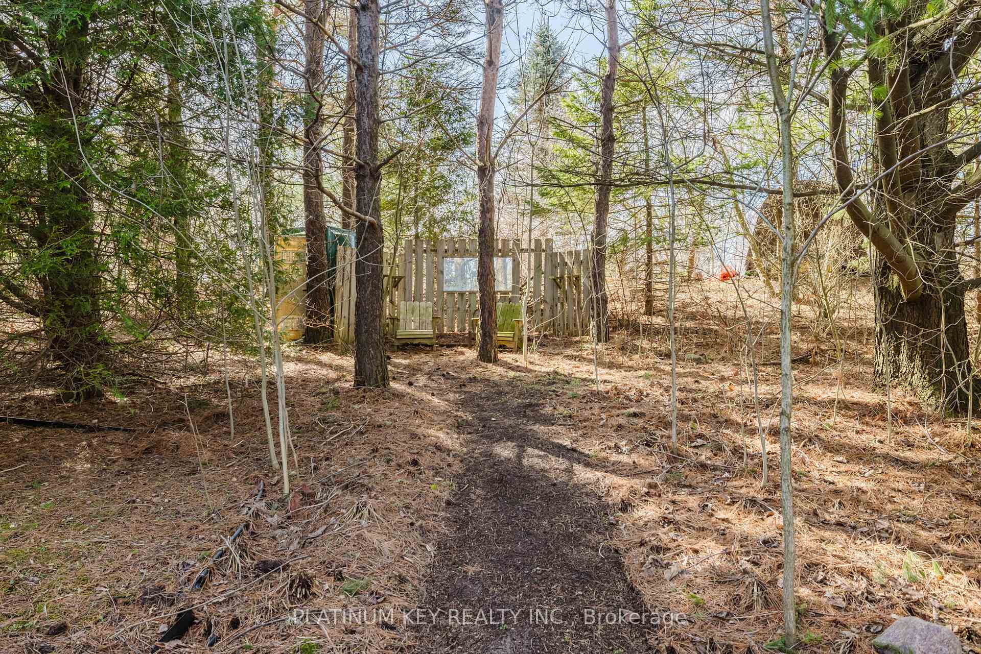 Photo 33 of 30614 Hungry Hollow Road, North Middlesex, Rural North Middlesex — HOMEH