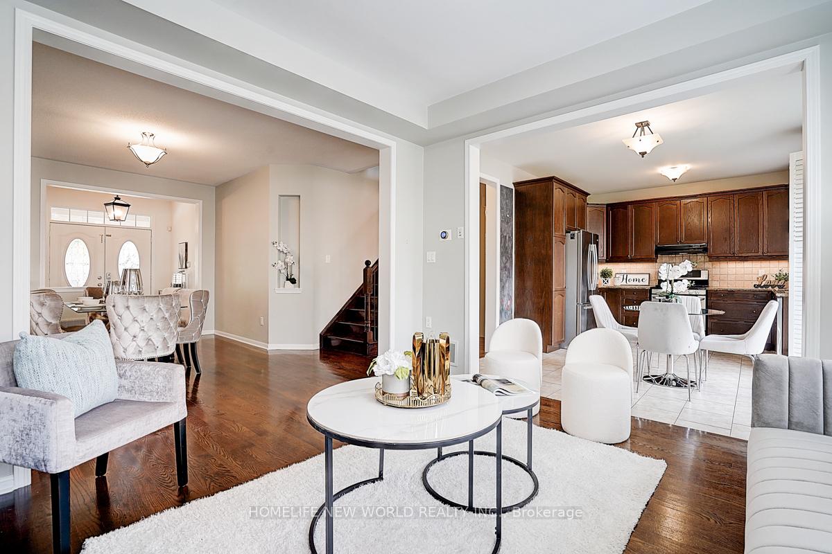 Photo 12 of 76 Bulmer Crescent, Newmarket, Glenway Estates — HOMEH
