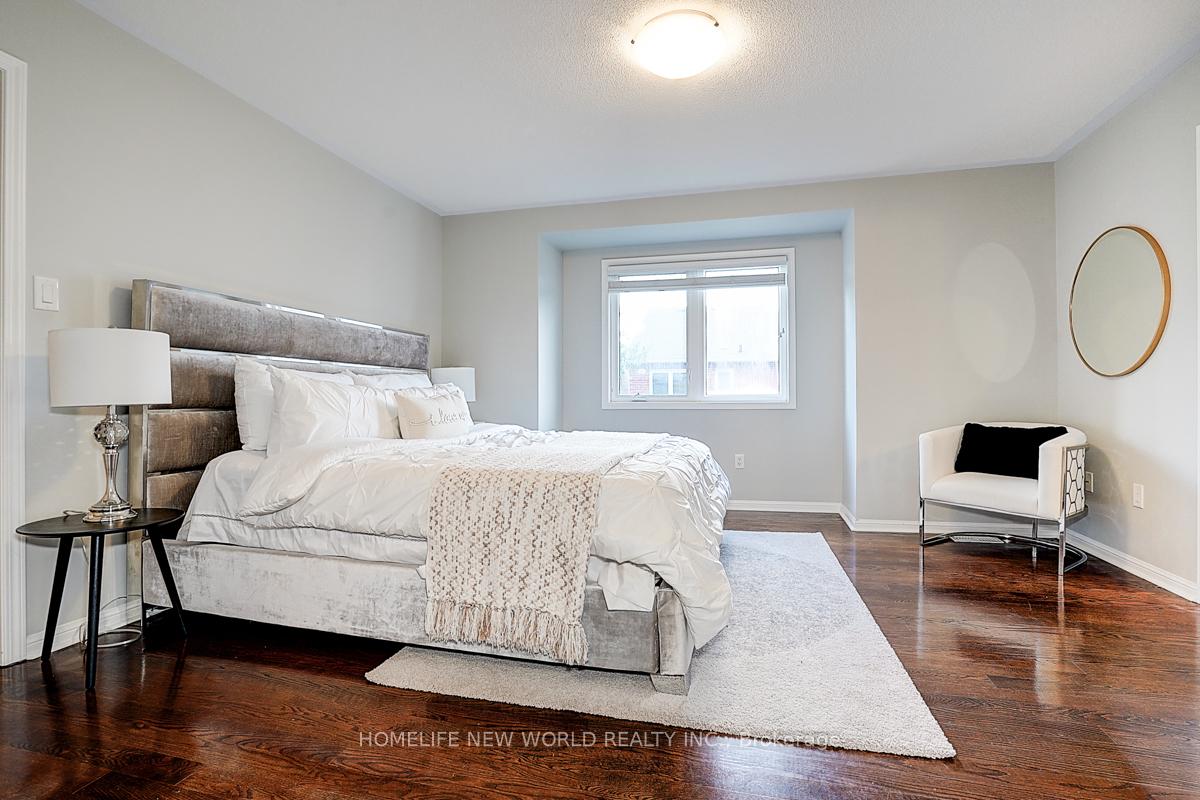 Photo 30 of 76 Bulmer Crescent, Newmarket, Glenway Estates — HOMEH