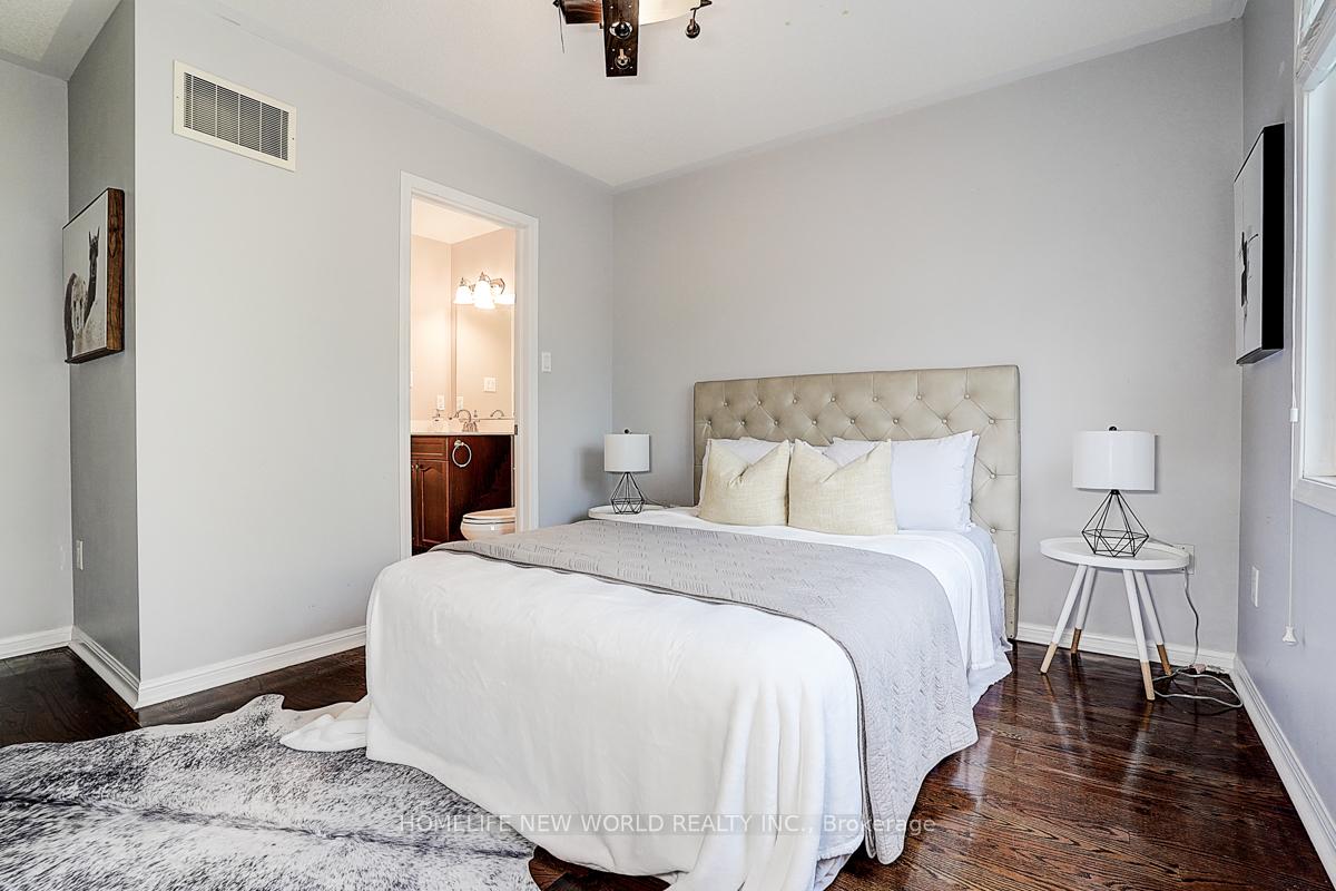Photo 40 of 76 Bulmer Crescent, Newmarket, Glenway Estates — HOMEH
