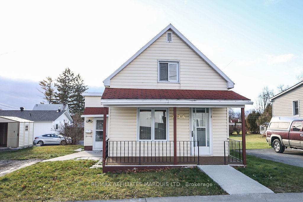 Photo 2 of 296 East Boundary Road, North Glengarry, Alexandria — HOMEH