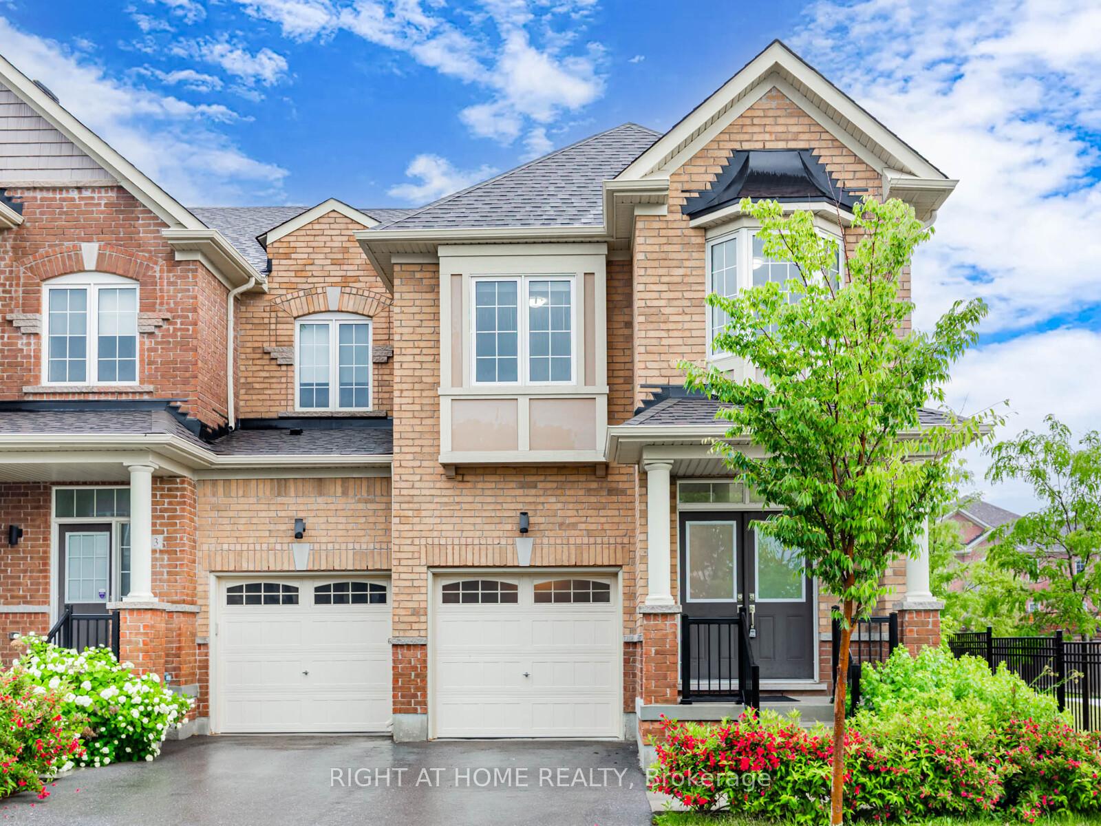 Photo 1 of 115 Knott End Crescent, Newmarket, Glenway Estates — HOMEH