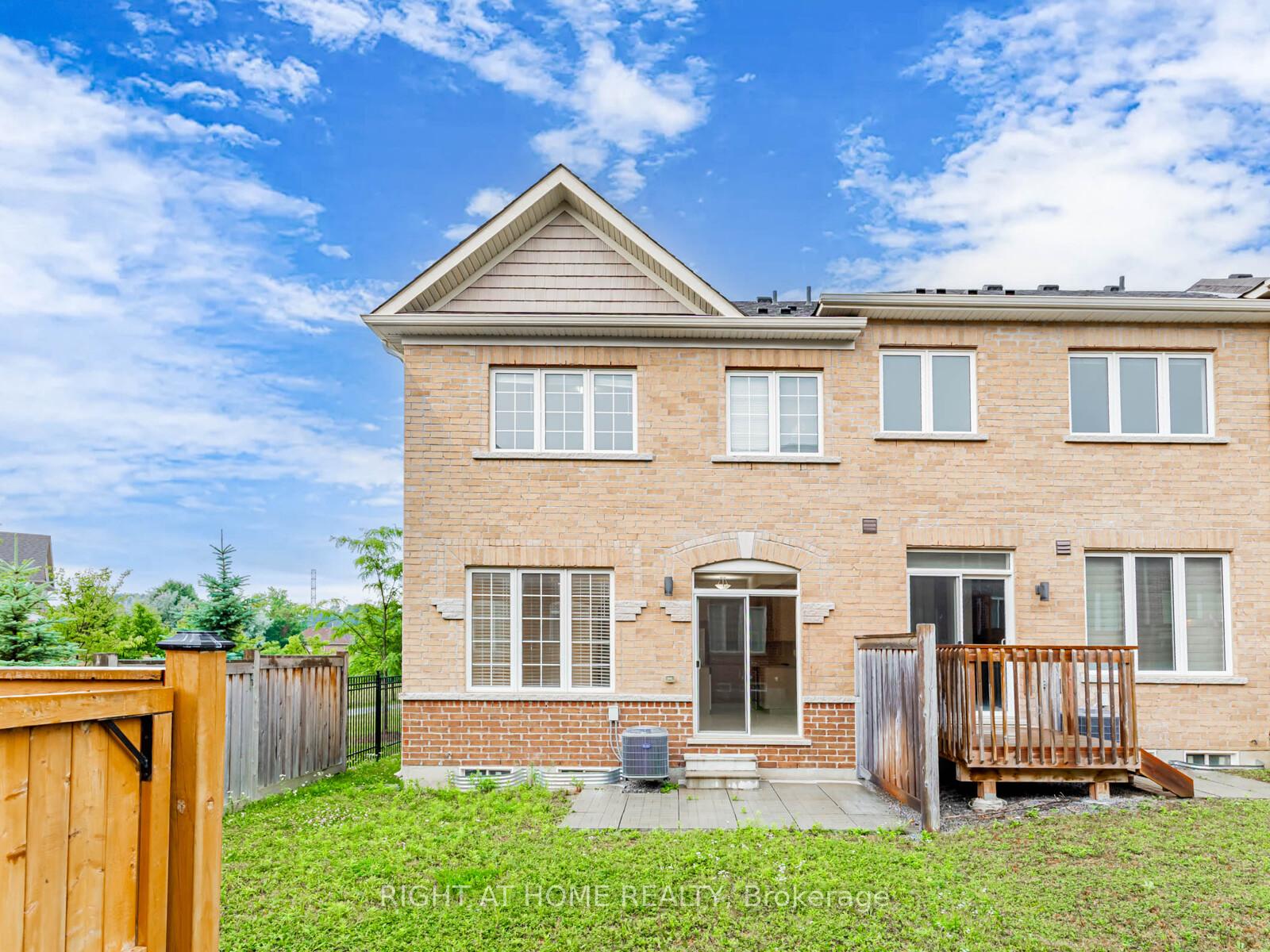 Photo 27 of 115 Knott End Crescent, Newmarket, Glenway Estates — HOMEH