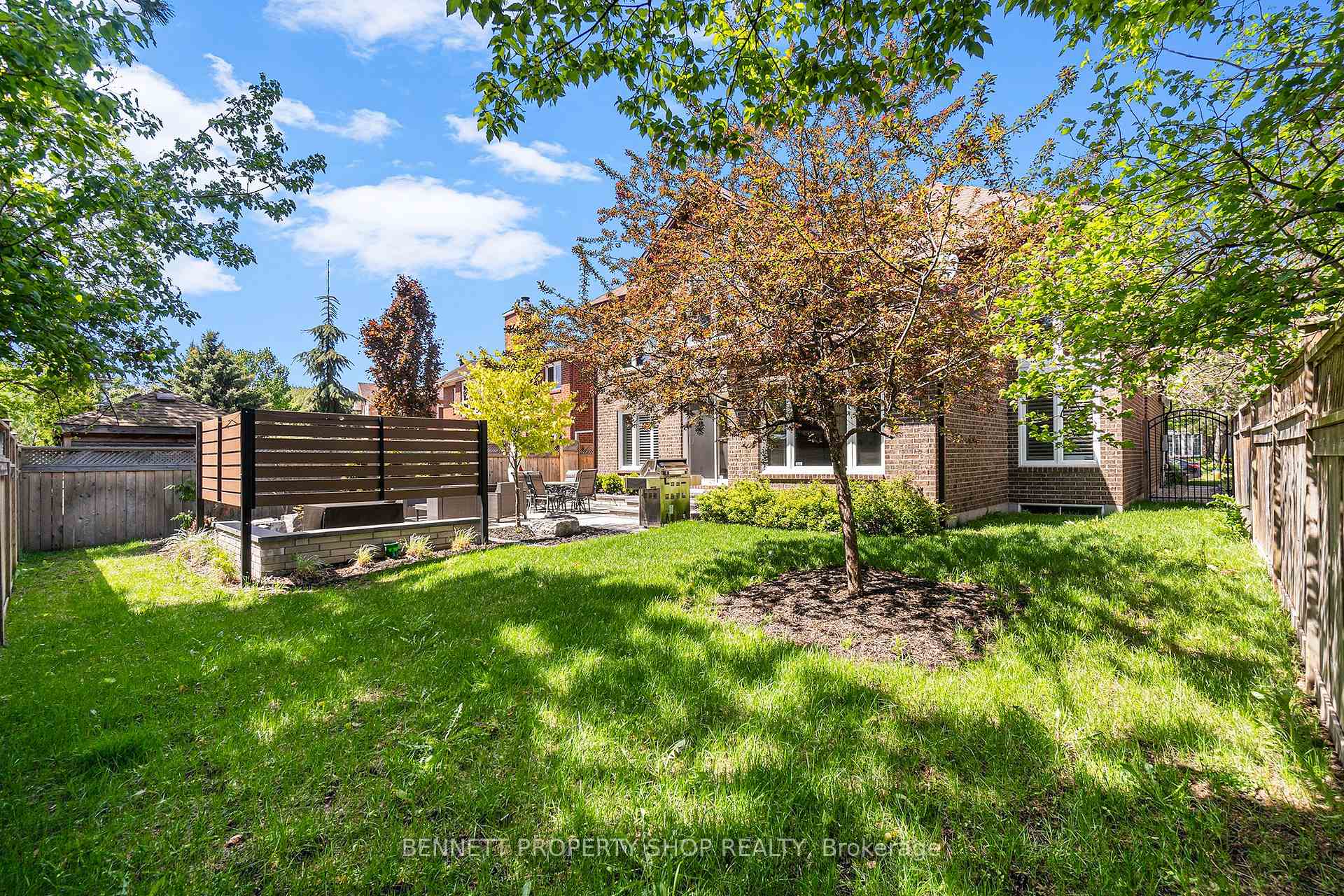 Photo 23 of 1708 Autumn Ridge Drive, Ottawa, Chapel Hill — HOMEH