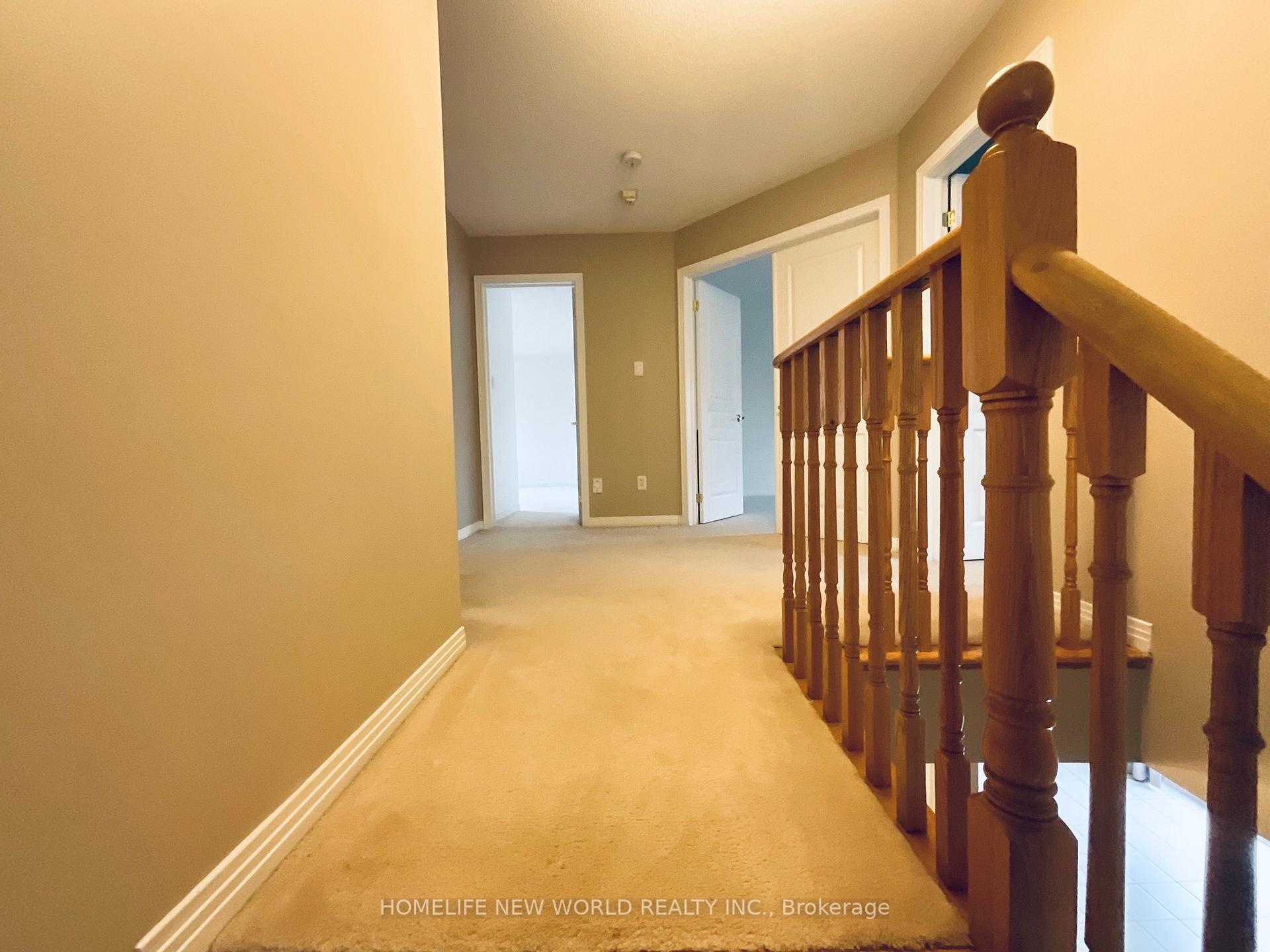 Photo 15 of 70 Lakespring Drive, Markham, Cachet — HOMEH