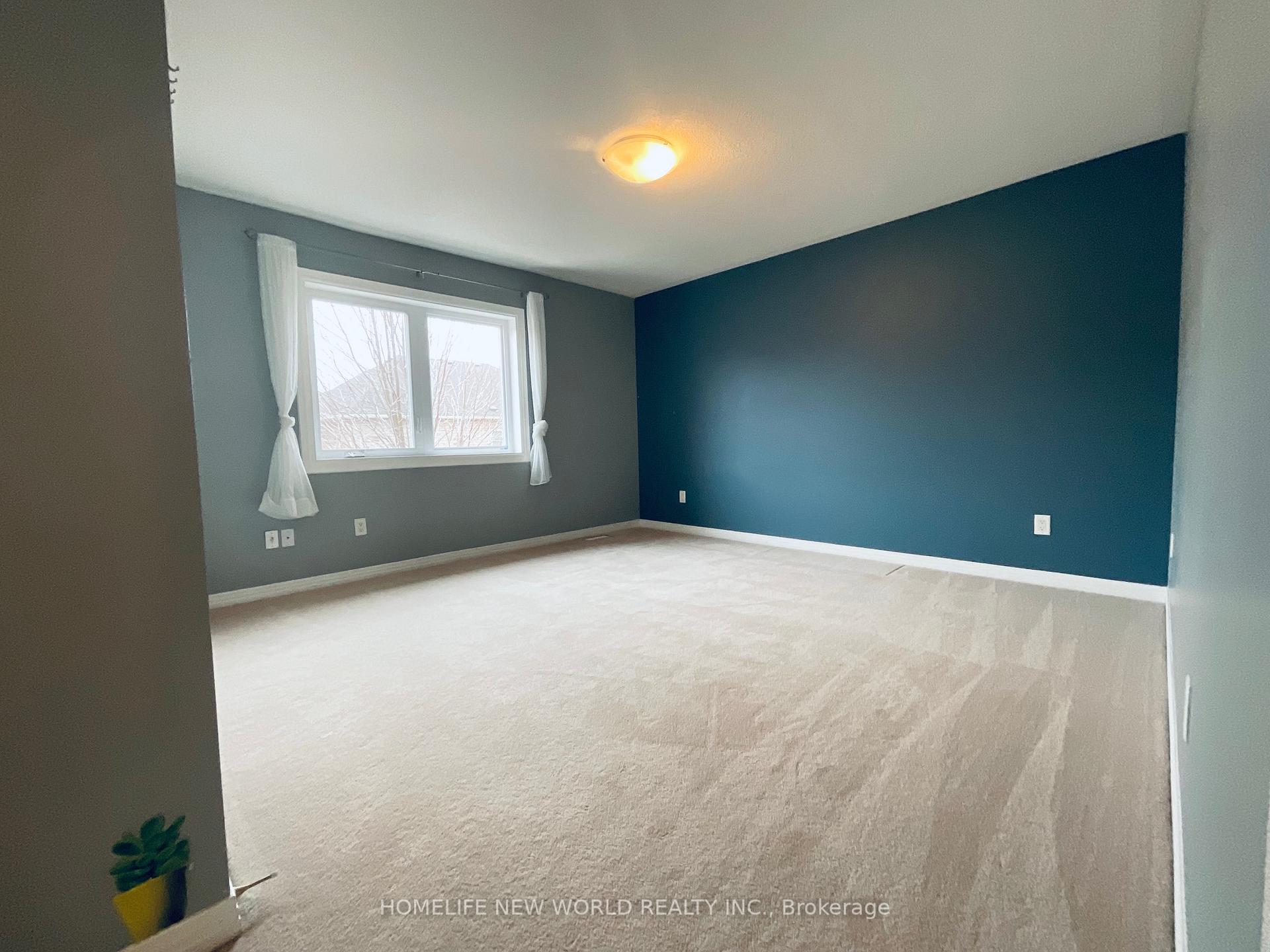 Photo 16 of 70 Lakespring Drive, Markham, Cachet — HOMEH