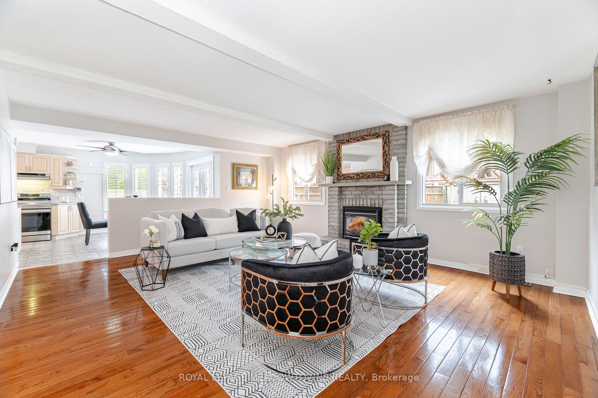 Photo 18 of 6402 Tenth Line W, Mississauga, Lisgar — HOMEH