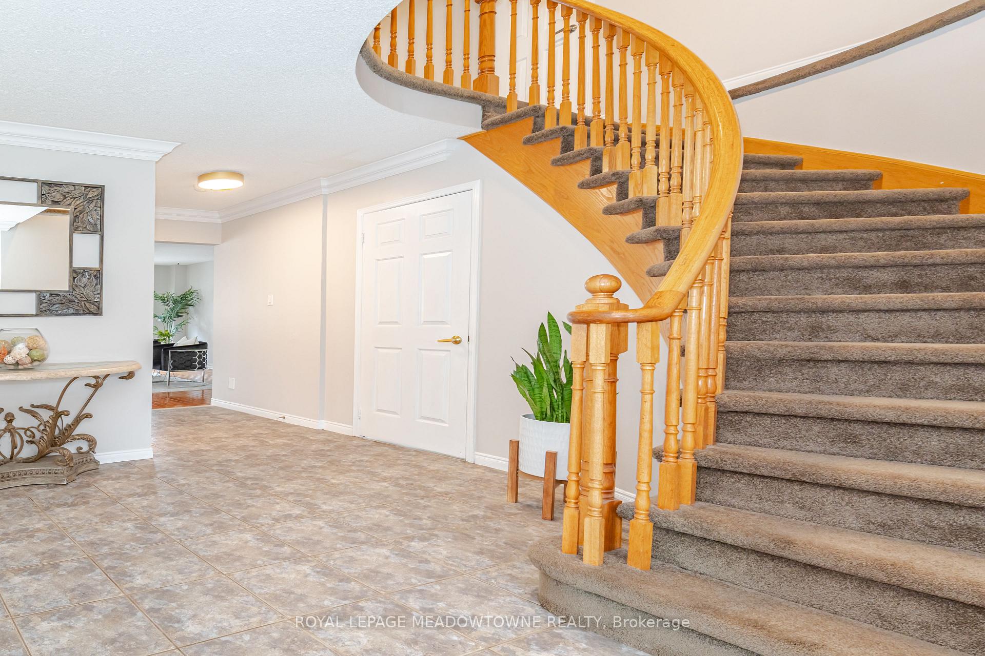 Photo 21 of 6402 Tenth Line W, Mississauga, Lisgar — HOMEH