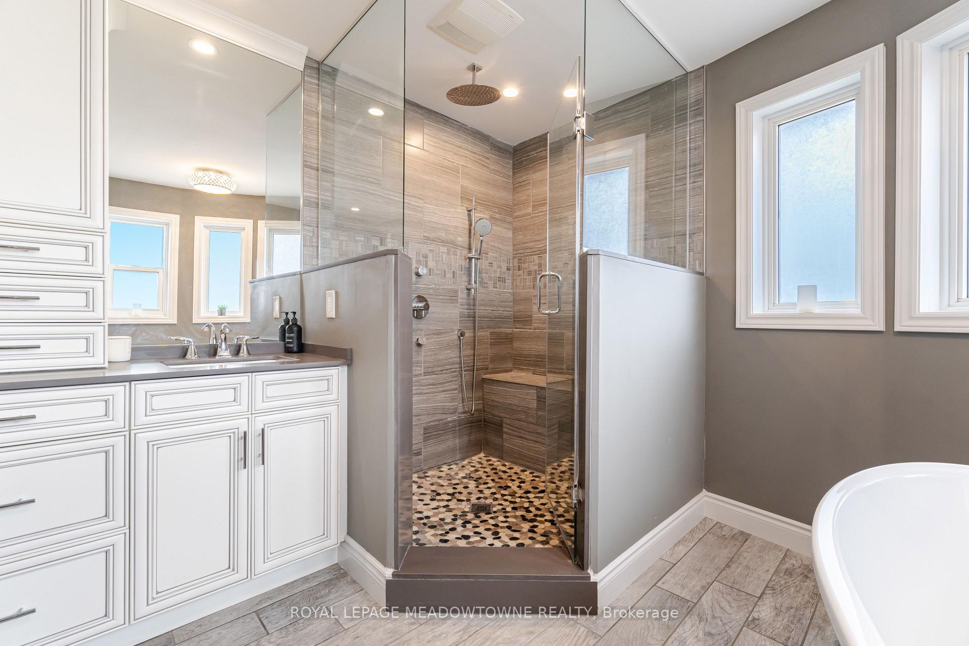Photo 27 of 6402 Tenth Line W, Mississauga, Lisgar — HOMEH