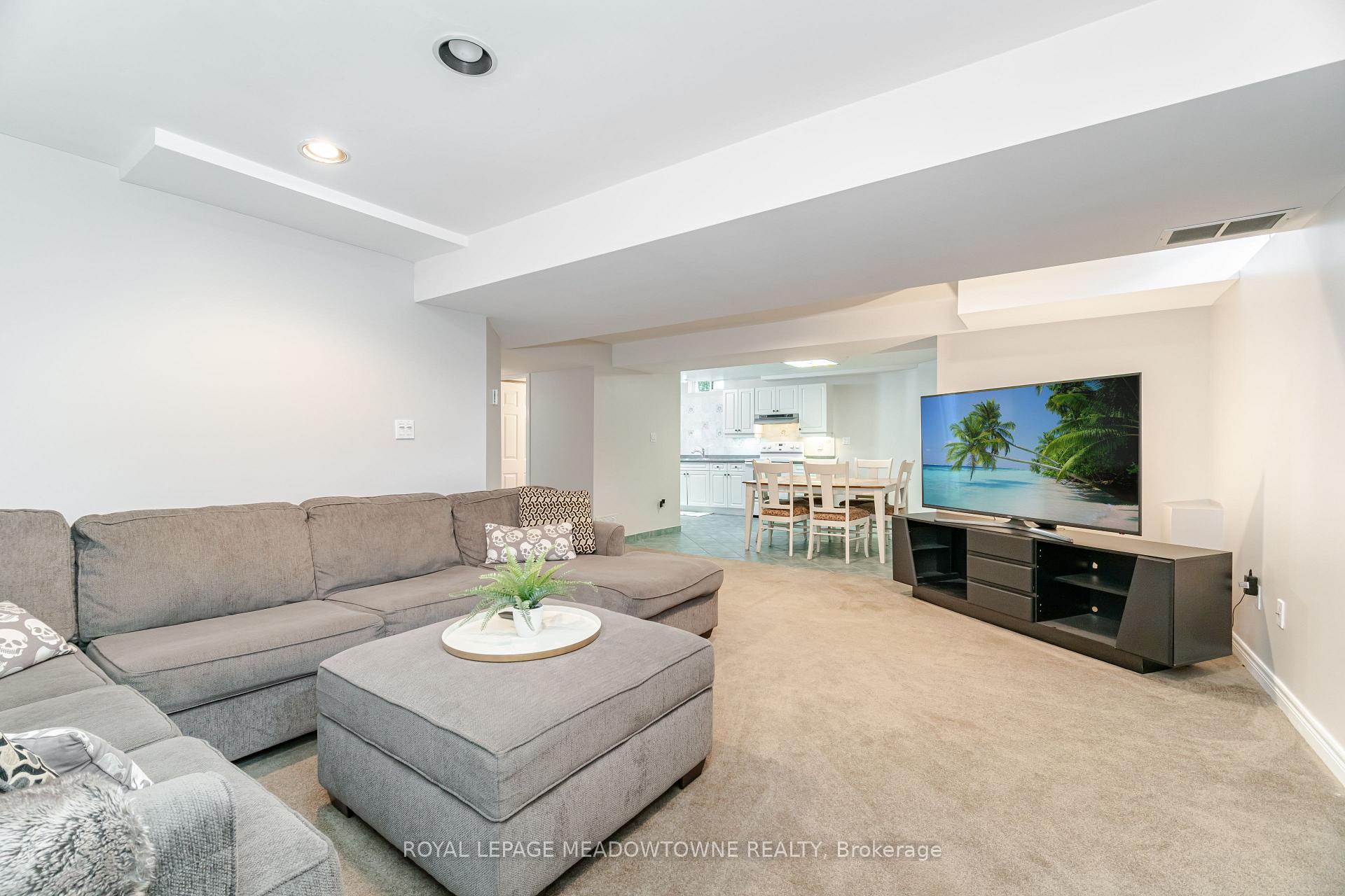 Photo 35 of 6402 Tenth Line W, Mississauga, Lisgar — HOMEH