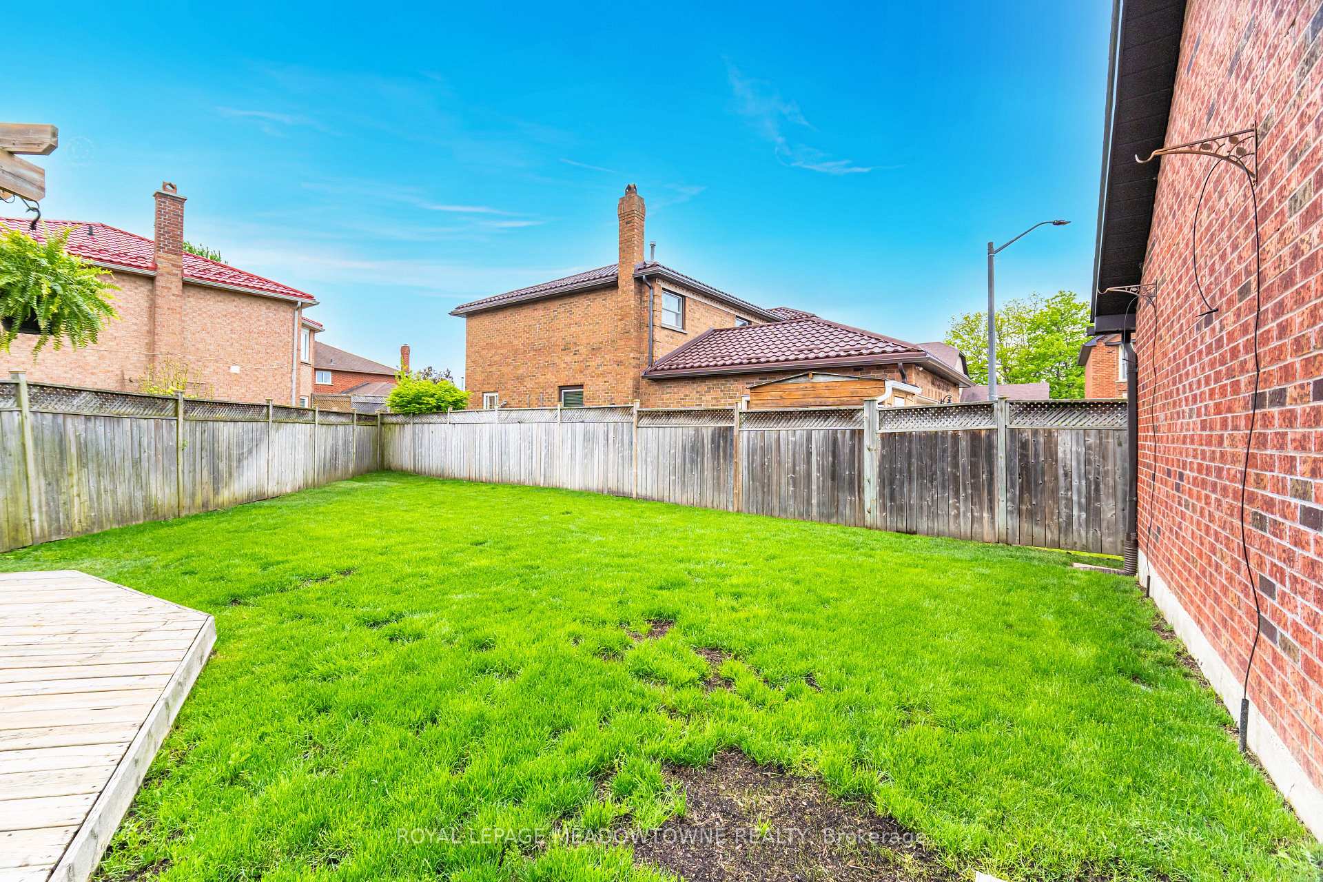 Photo 46 of 6402 Tenth Line W, Mississauga, Lisgar — HOMEH