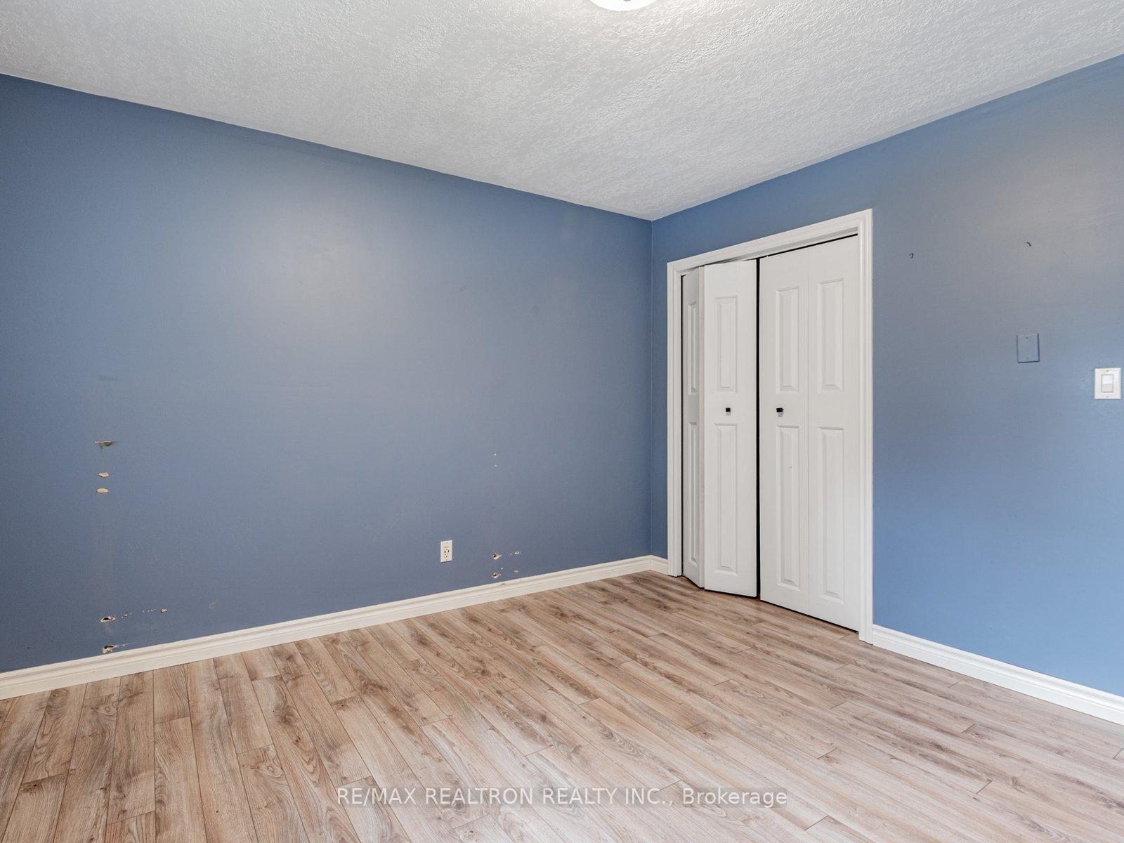 Photo 18 of 7 Lawson Avenue, Orillia — HOMEH