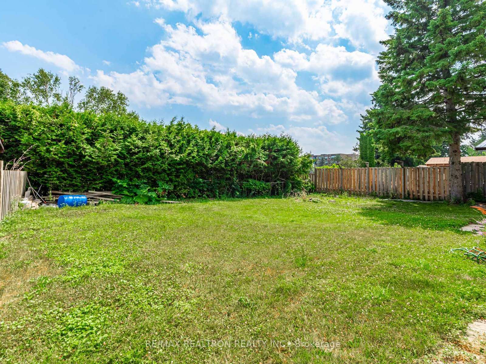 Photo 30 of 7 Lawson Avenue, Orillia — HOMEH