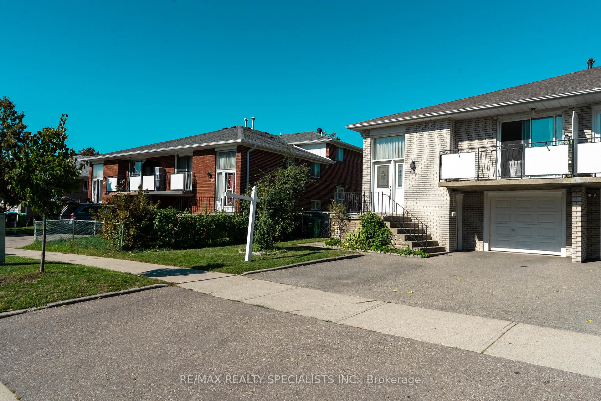 Photo 2 of 3560 Haven Glenn, Mississauga, Applewood — HOMEH