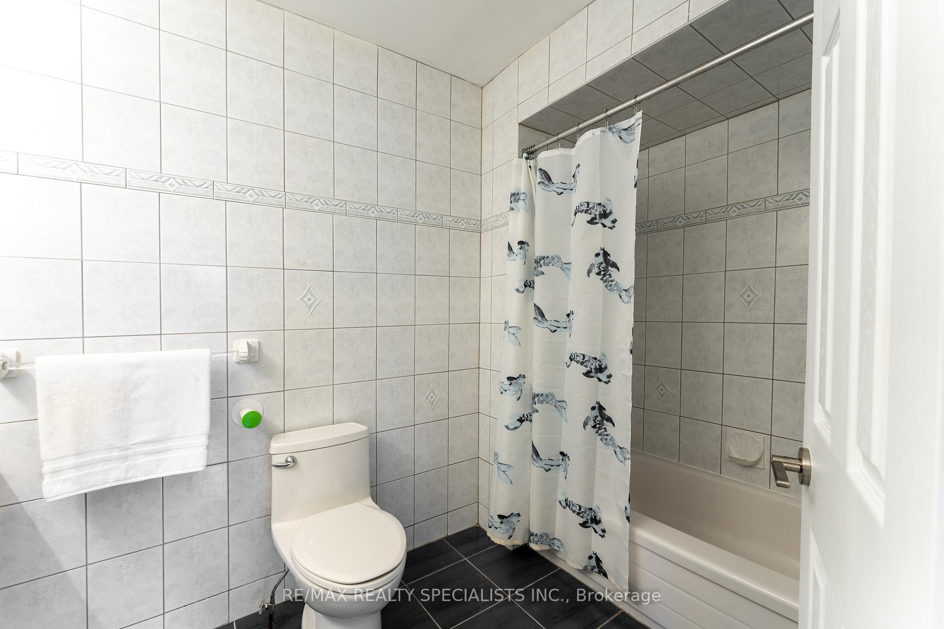 Photo 19 of 3560 Haven Glenn, Mississauga, Applewood — HOMEH