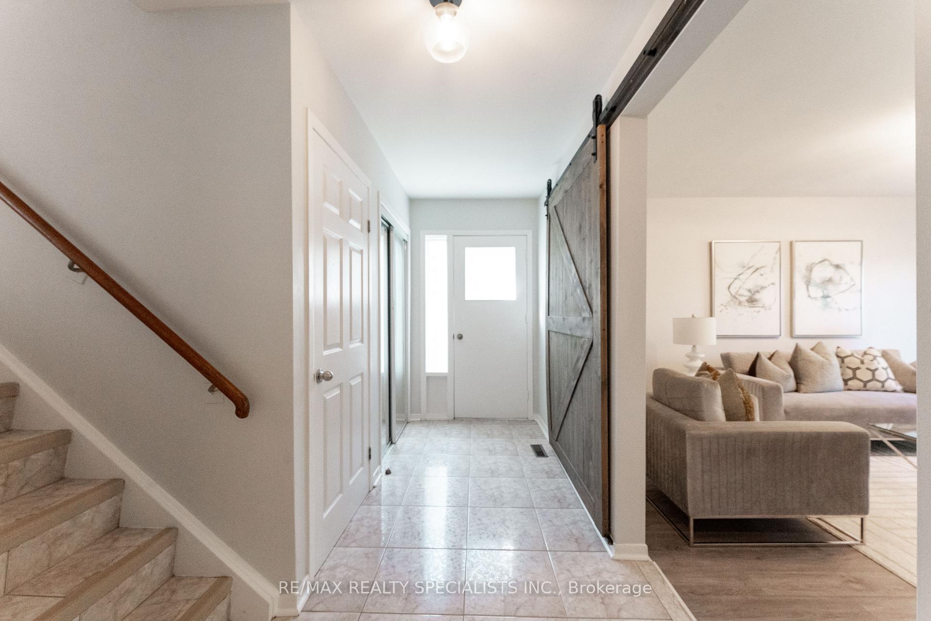 Photo 23 of 3560 Haven Glenn, Mississauga, Applewood — HOMEH
