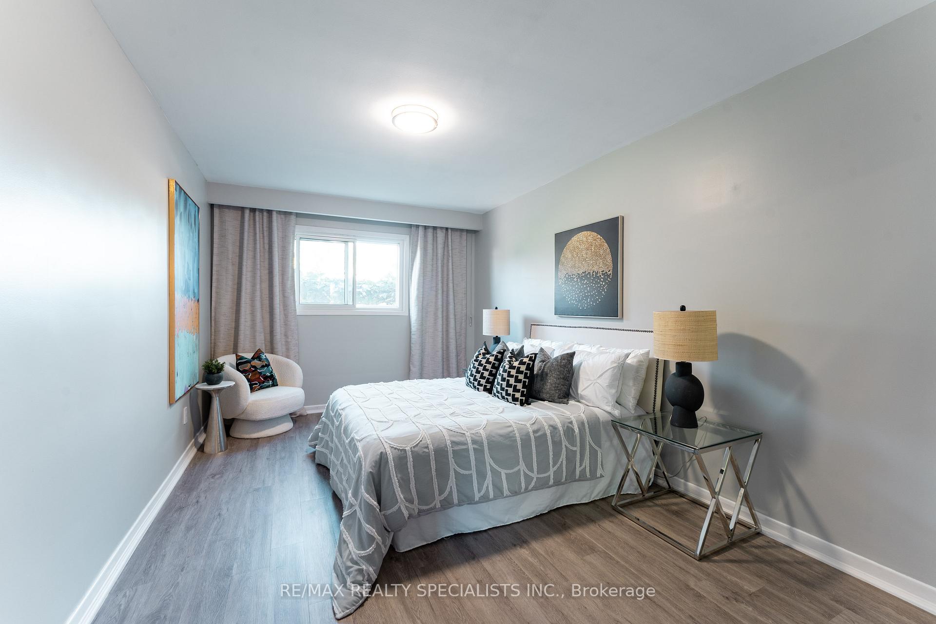 Photo 26 of 3560 Haven Glenn, Mississauga, Applewood — HOMEH