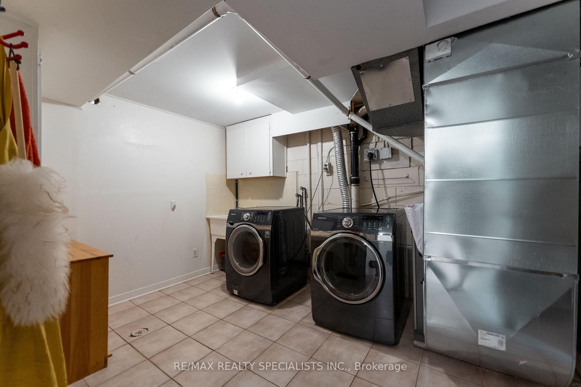 Photo 33 of 3560 Haven Glenn, Mississauga, Applewood — HOMEH