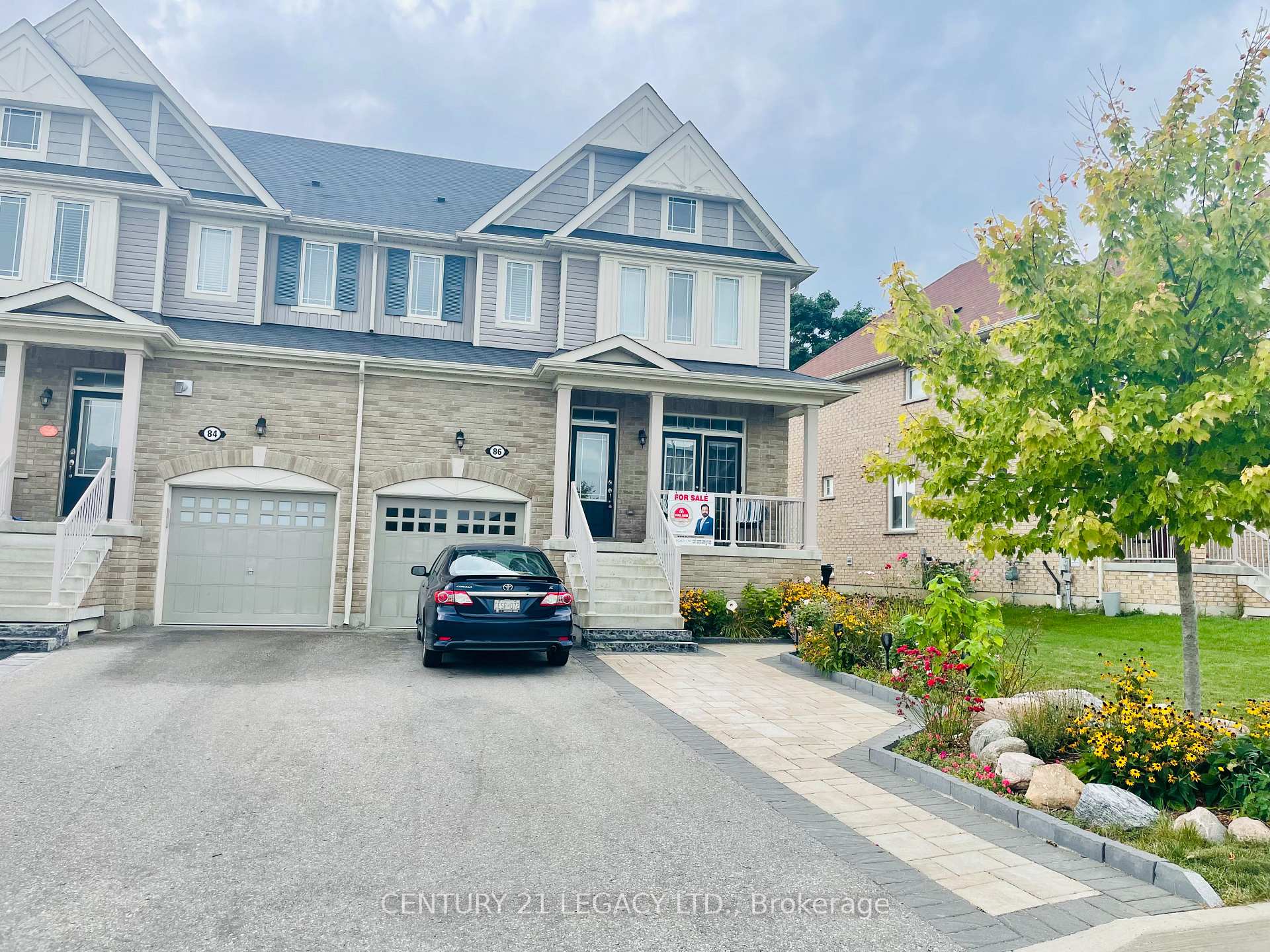 Front of 86 Sydie Lane