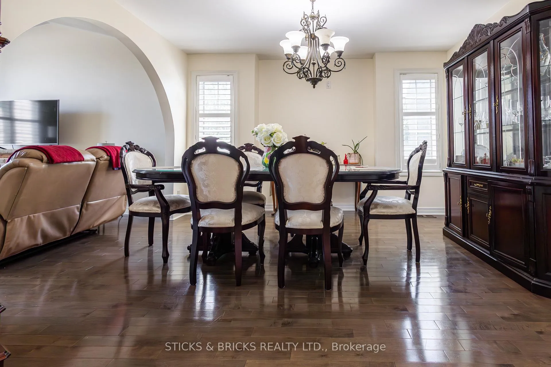 Photo 10 of 8207 Beaver Glen Drive, Niagara Falls, Ascot — HOMEH