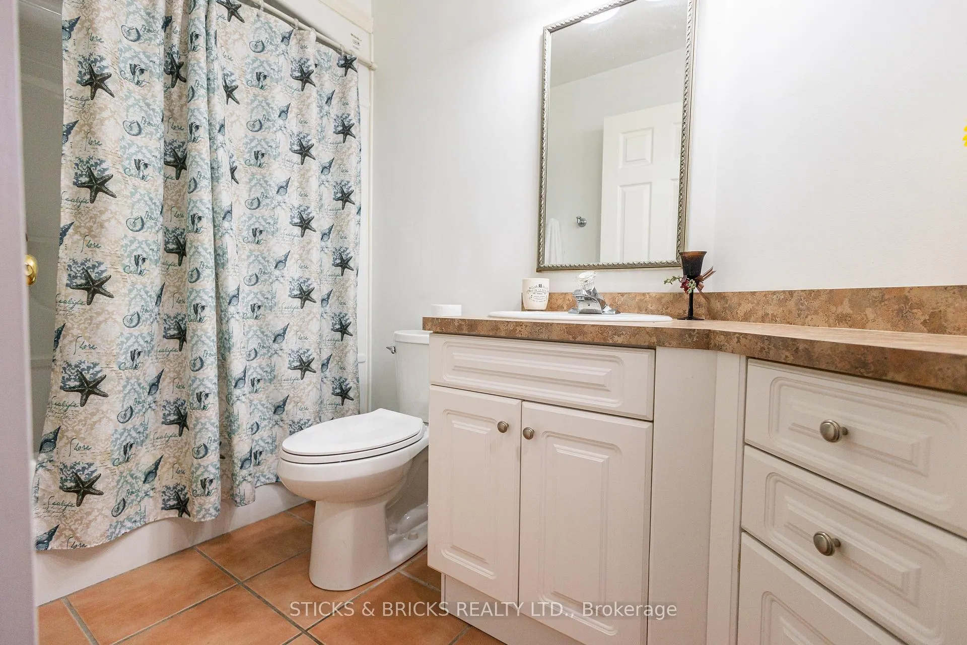 Photo 21 of 8207 Beaver Glen Drive, Niagara Falls, Ascot — HOMEH
