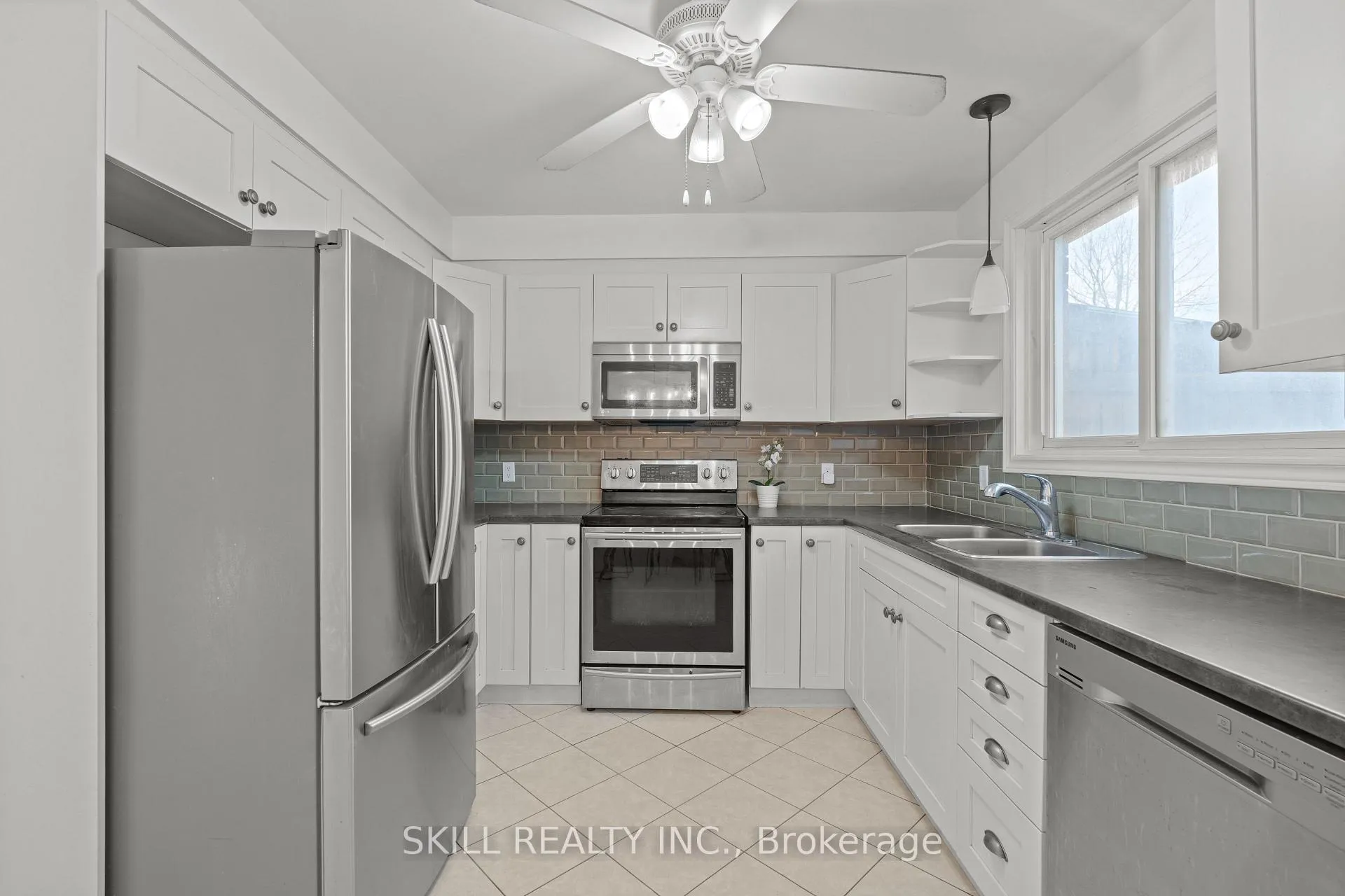 Photo 9 of 269 Kinmount Crescent, Oshawa, Lakeview — HOMEH