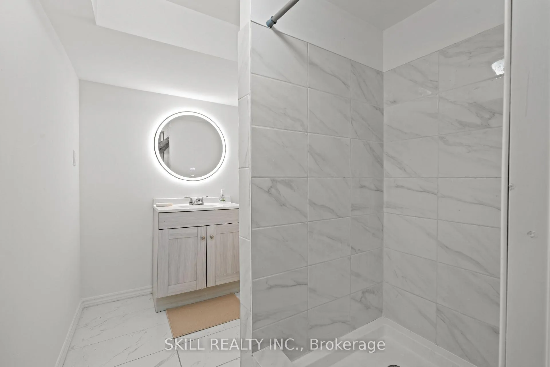 Photo 17 of 269 Kinmount Crescent, Oshawa, Lakeview — HOMEH