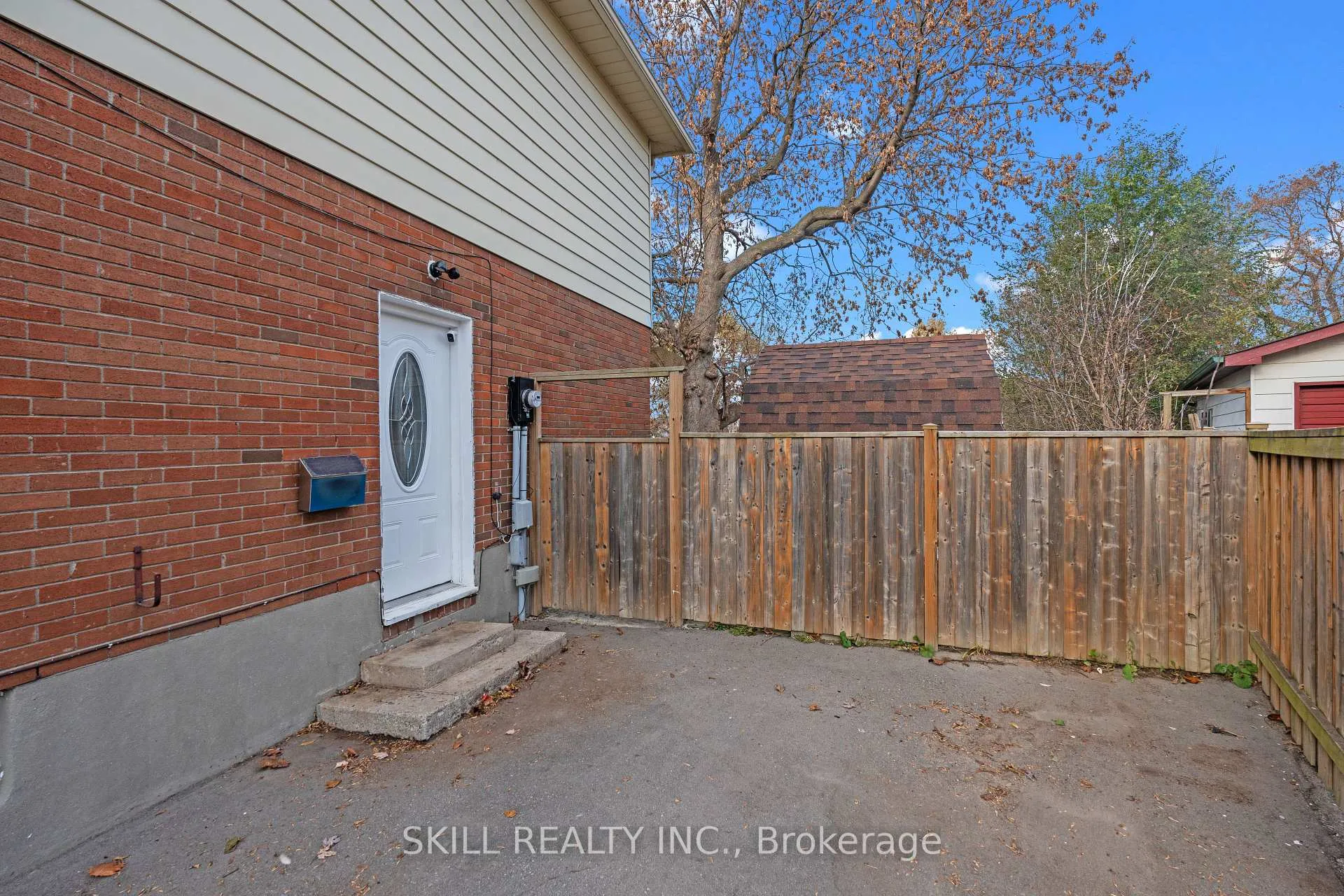 Photo 26 of 269 Kinmount Crescent, Oshawa, Lakeview — HOMEH