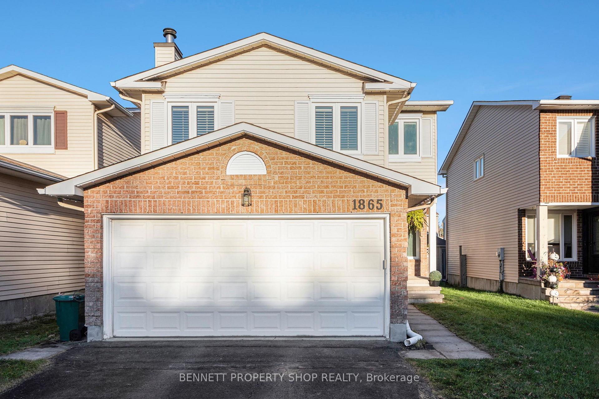 Photo 2 of 1865 Leclair Crescent, Ottawa, Queenswood Heights South — HOMEH