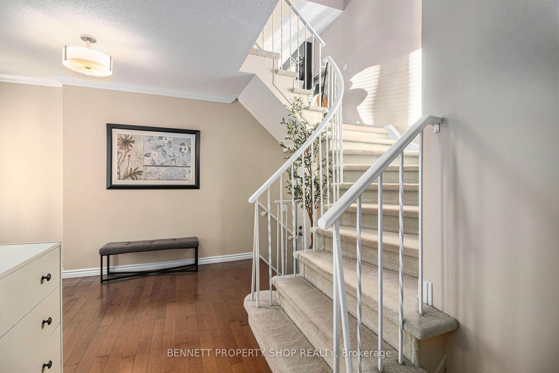 Photo 15 of 1865 Leclair Crescent, Ottawa, Queenswood Heights South — HOMEH