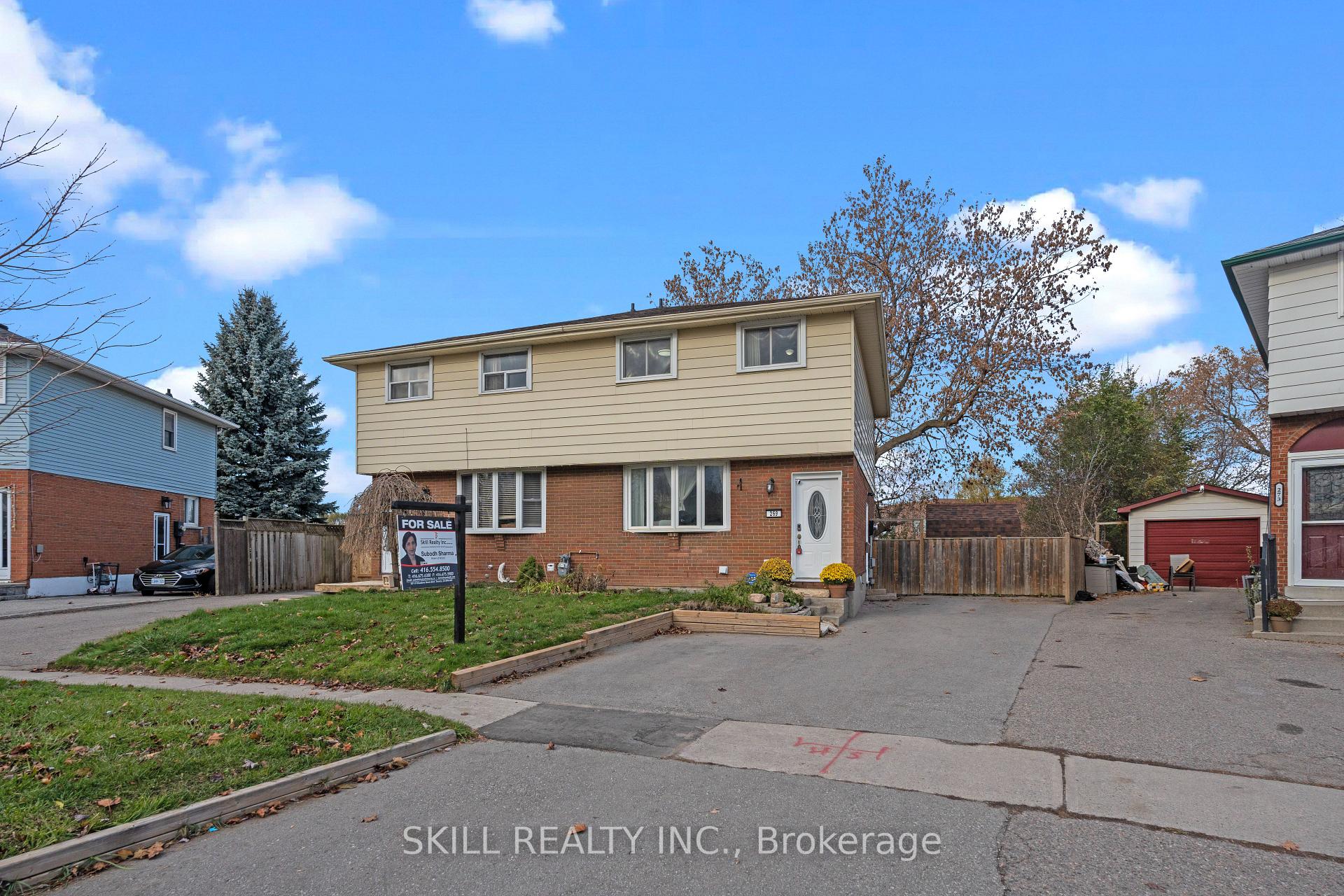 Front of 269 Kinmount Crescent