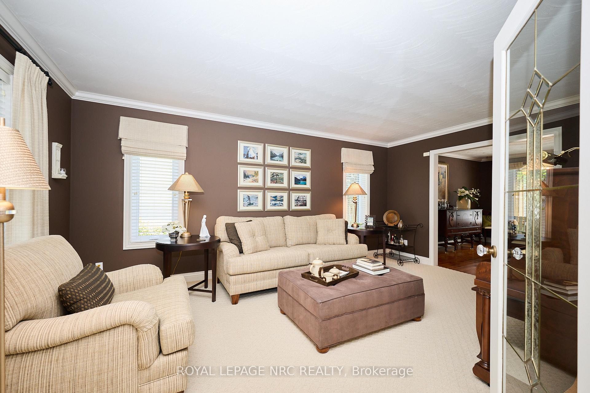 Photo 9 of 14 Shorthill Place, Pelham, Fonthill — HOMEH