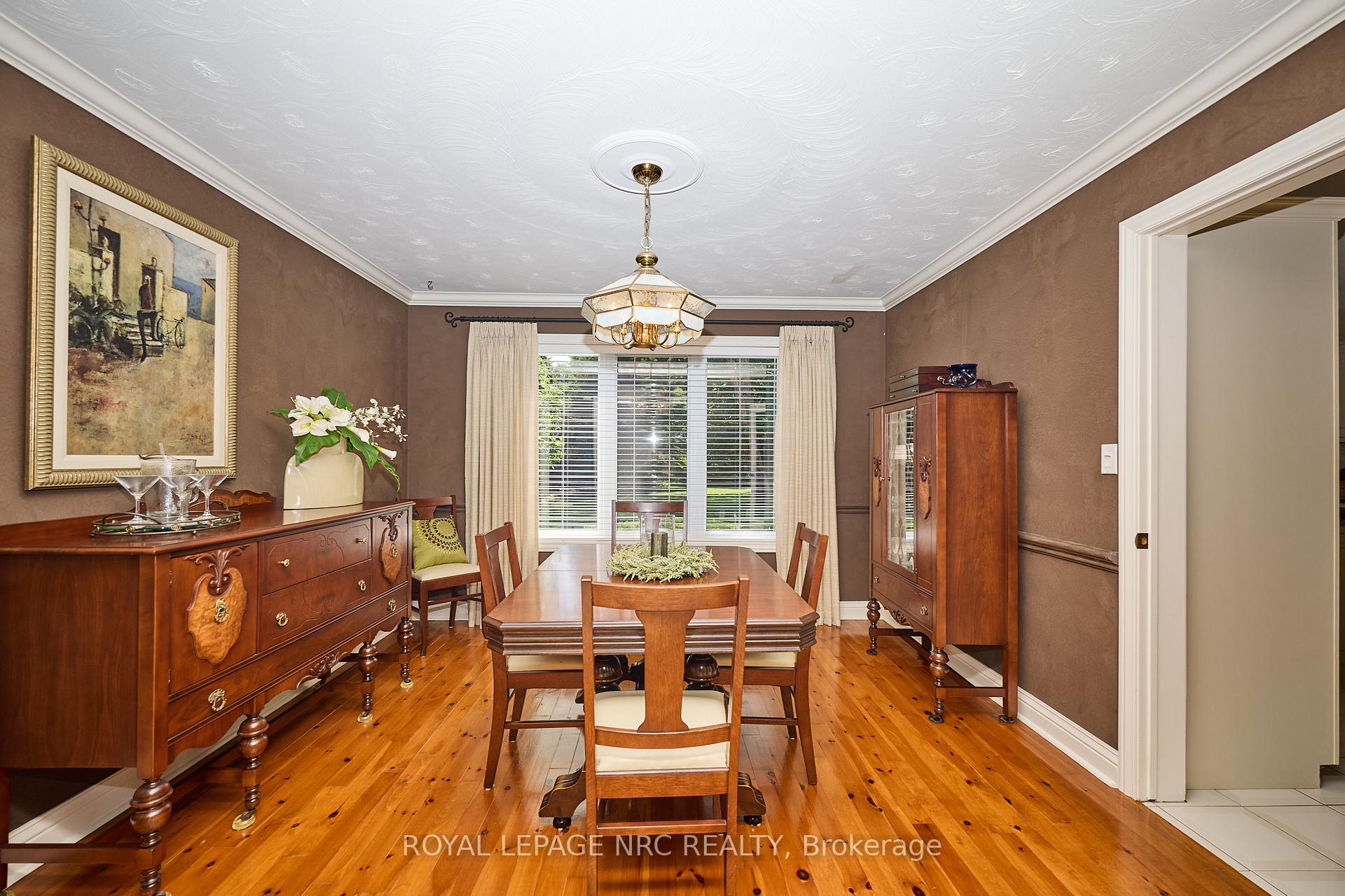 Photo 11 of 14 Shorthill Place, Pelham, Fonthill — HOMEH
