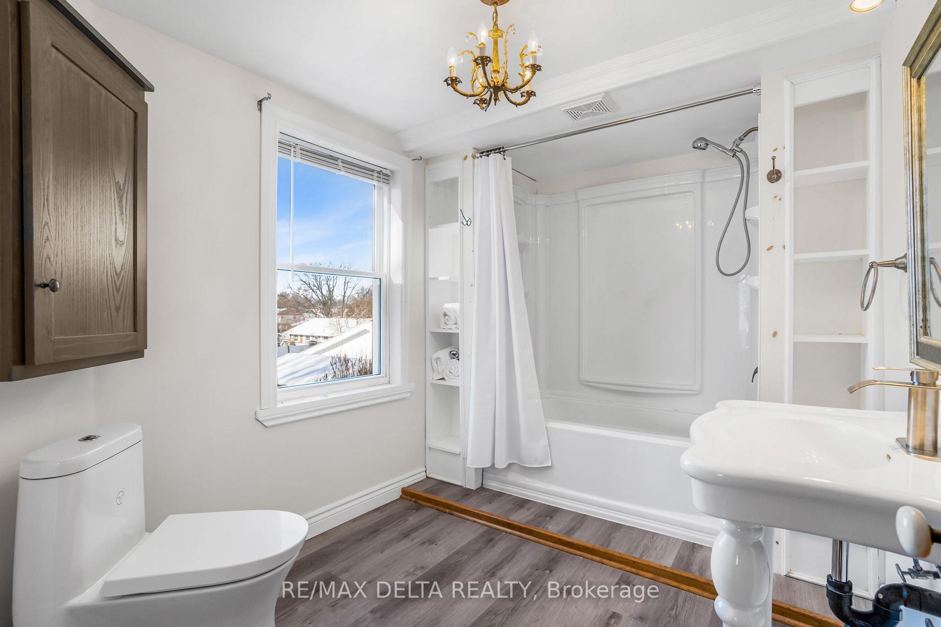 Photo 26 of 76 Main Street N, North Glengarry, Alexandria — HOMEH