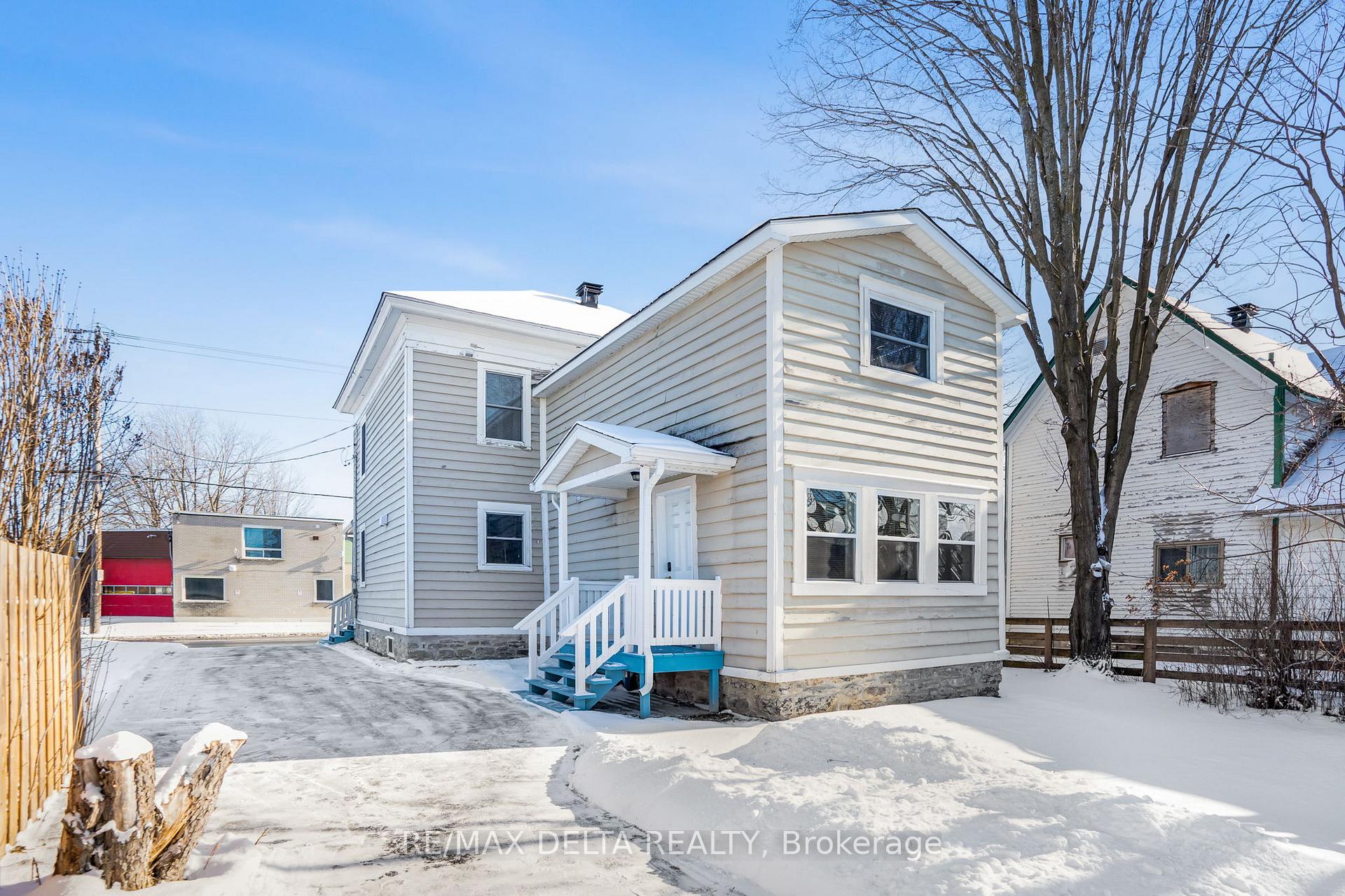 Photo 28 of 76 Main Street N, North Glengarry, Alexandria — HOMEH