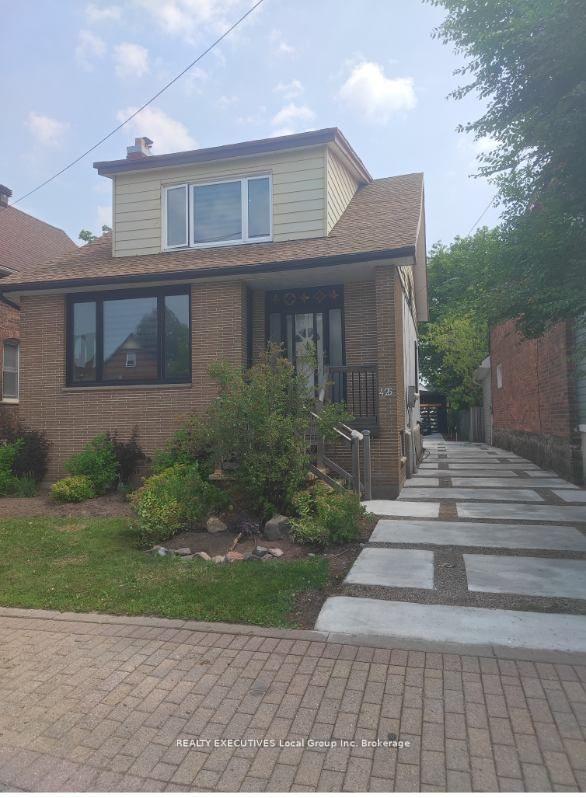 Photo 1 of 426 Algonquin Avenue, North Bay, Central — HOMEH
