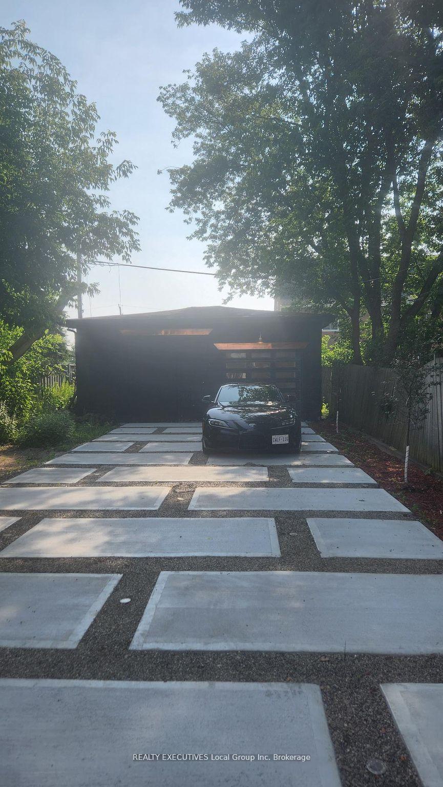Photo 5 of 426 Algonquin Avenue, North Bay, Central — HOMEH