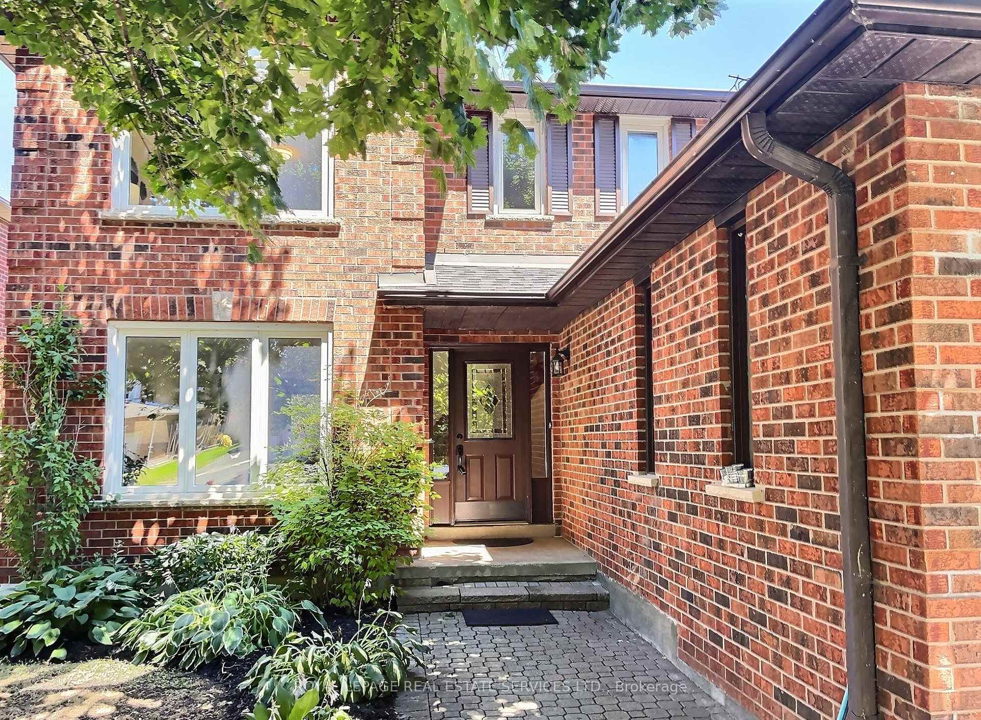 Photo 3 of 79 Doris Crescent, Newmarket, Bristol-London — HOMEH