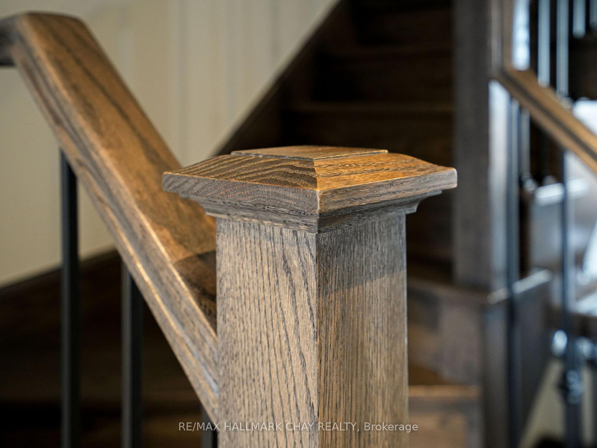 Photo 7 of 135 Walker Boulevard, New Tecumseth, Alliston — HOMEH